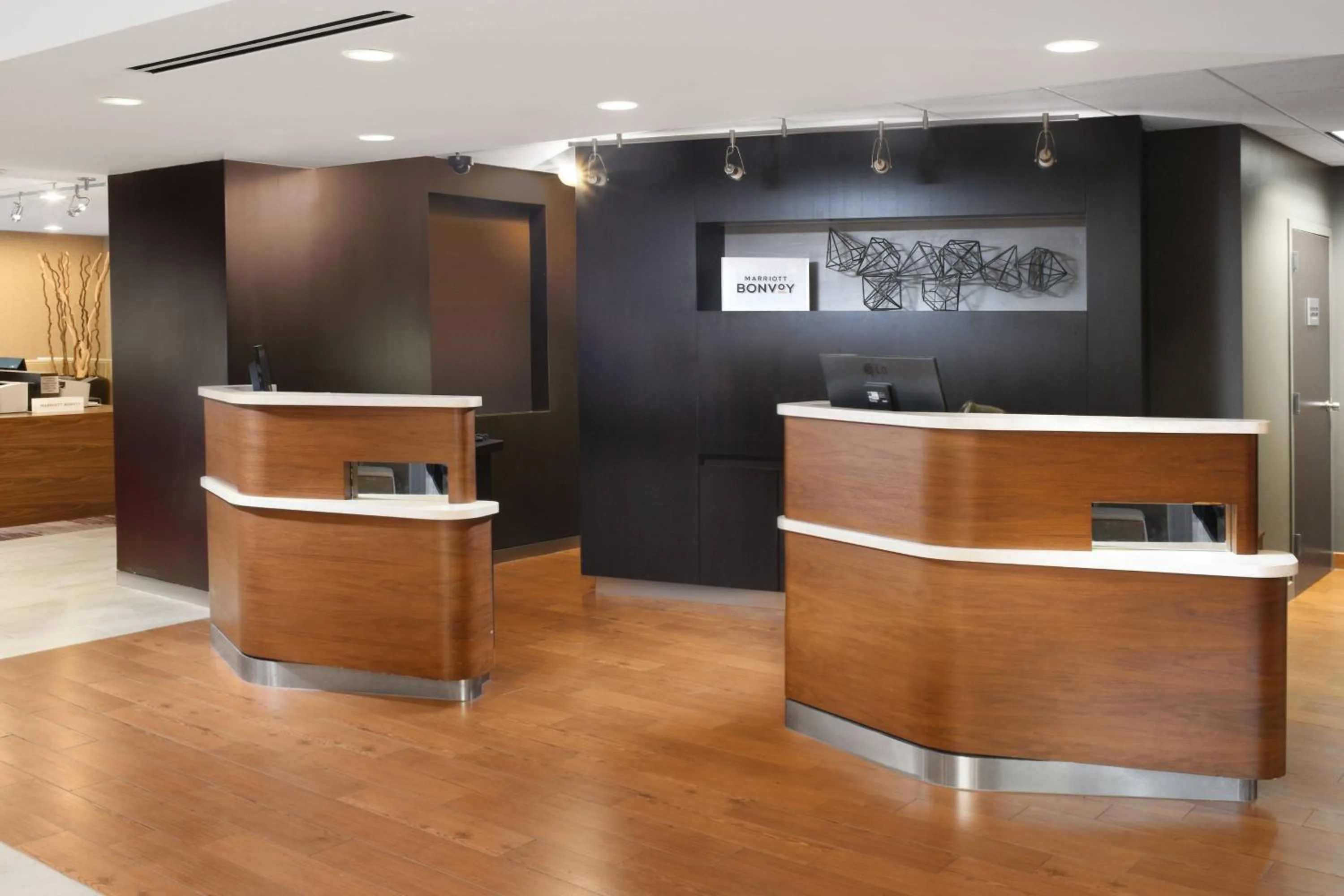 Lobby or reception in Courtyard Dallas Las Colinas