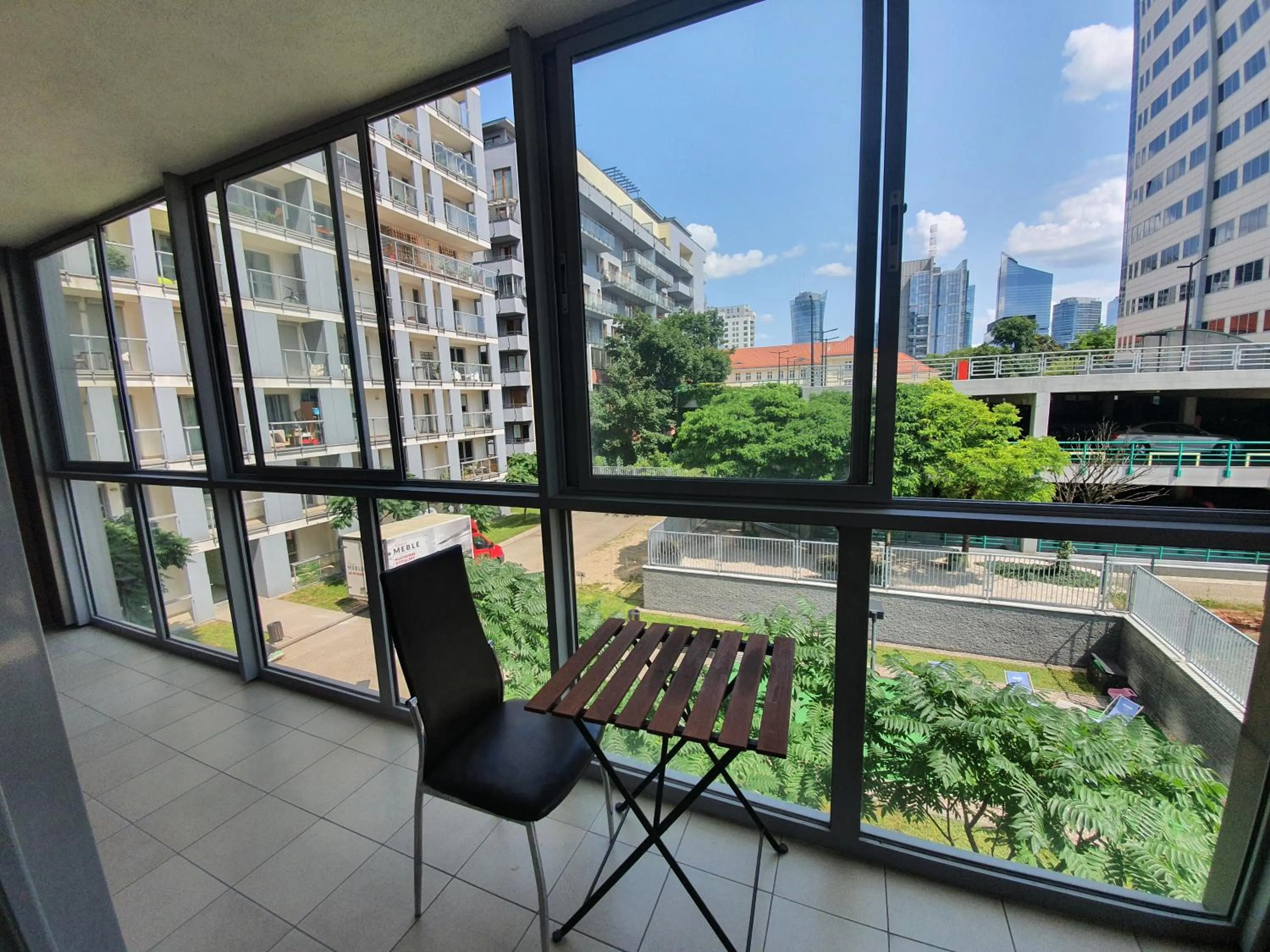 Balcony/Terrace in Senator Warsaw Apartments