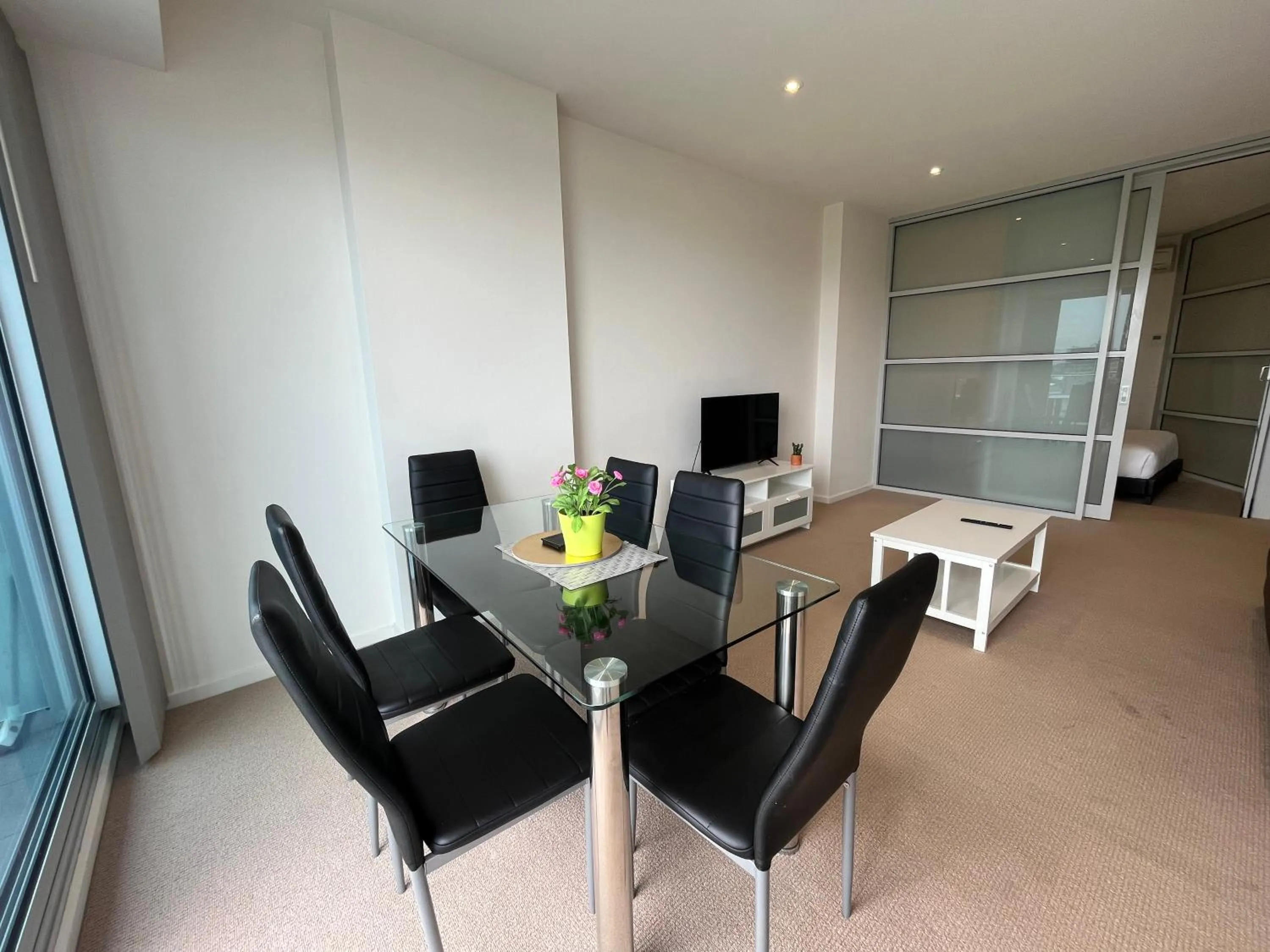 Tasha's Apartments on Morphett