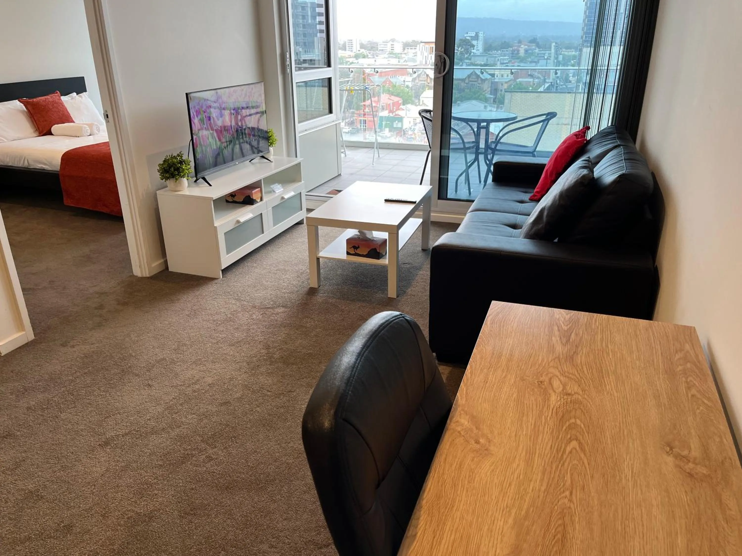 Tasha's Apartments on Morphett