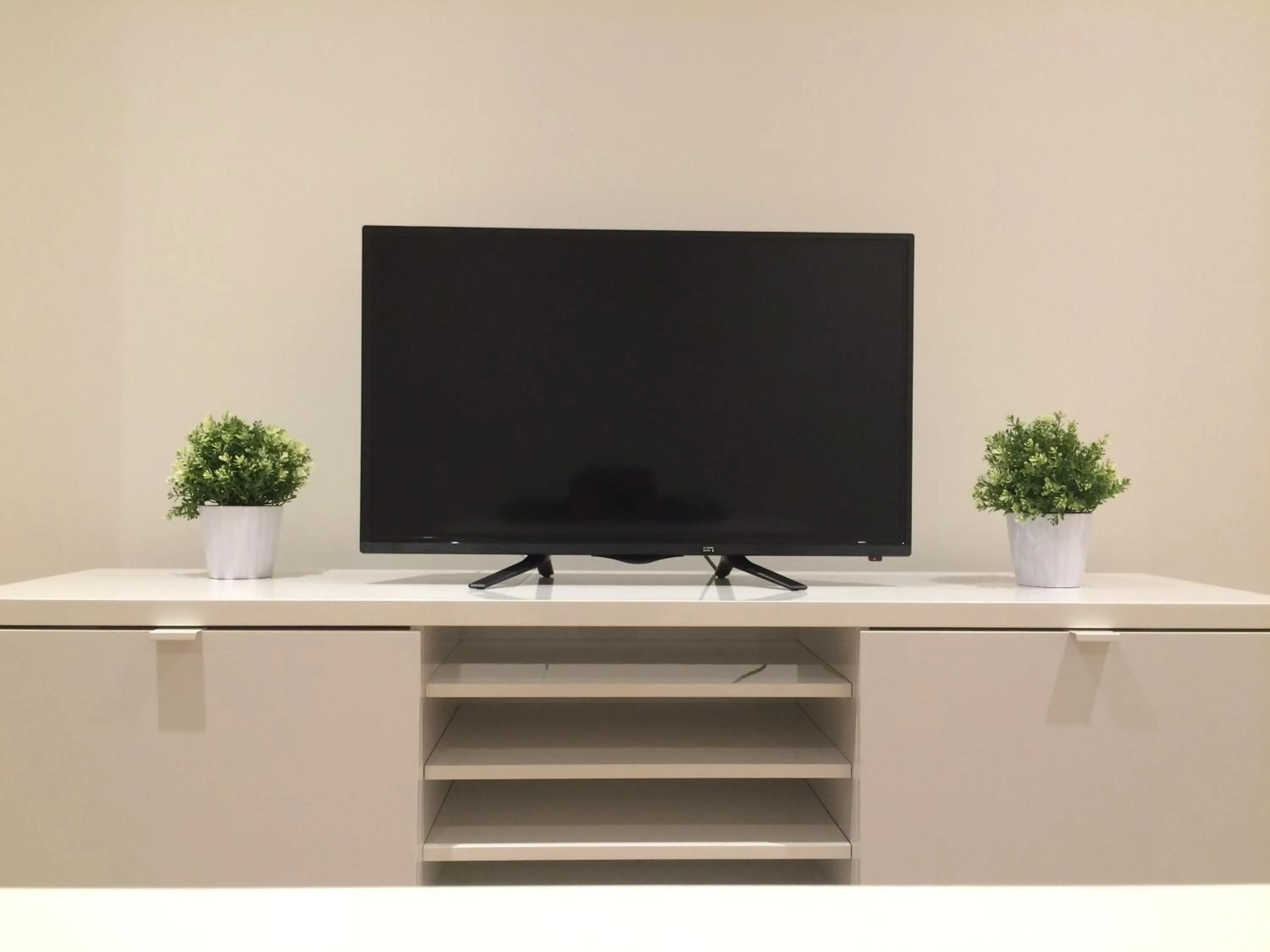 Tasha's Apartments on Morphett