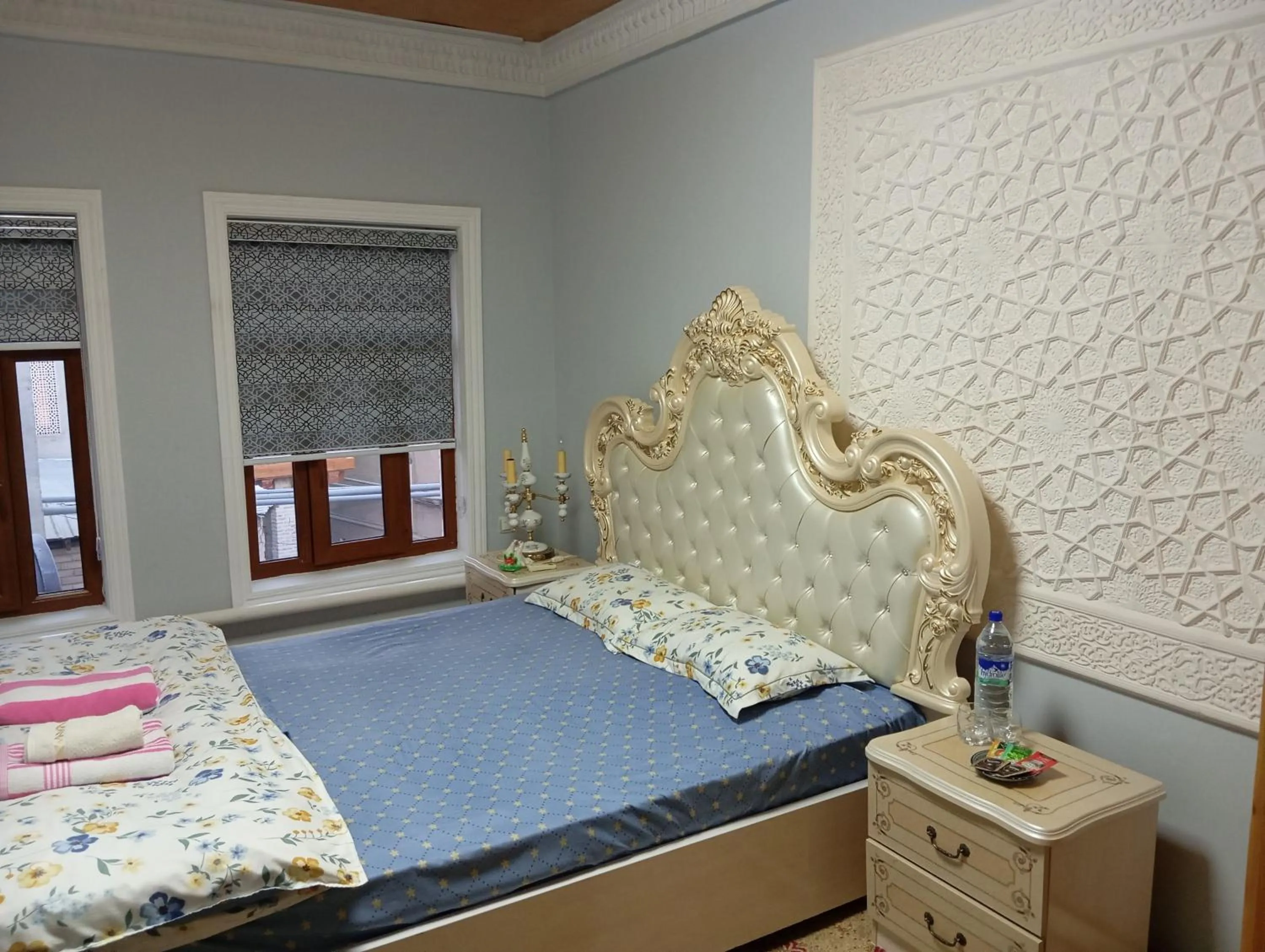 Bed in Best Hotel Nasriddin Navruz 1 Minut way till Old City