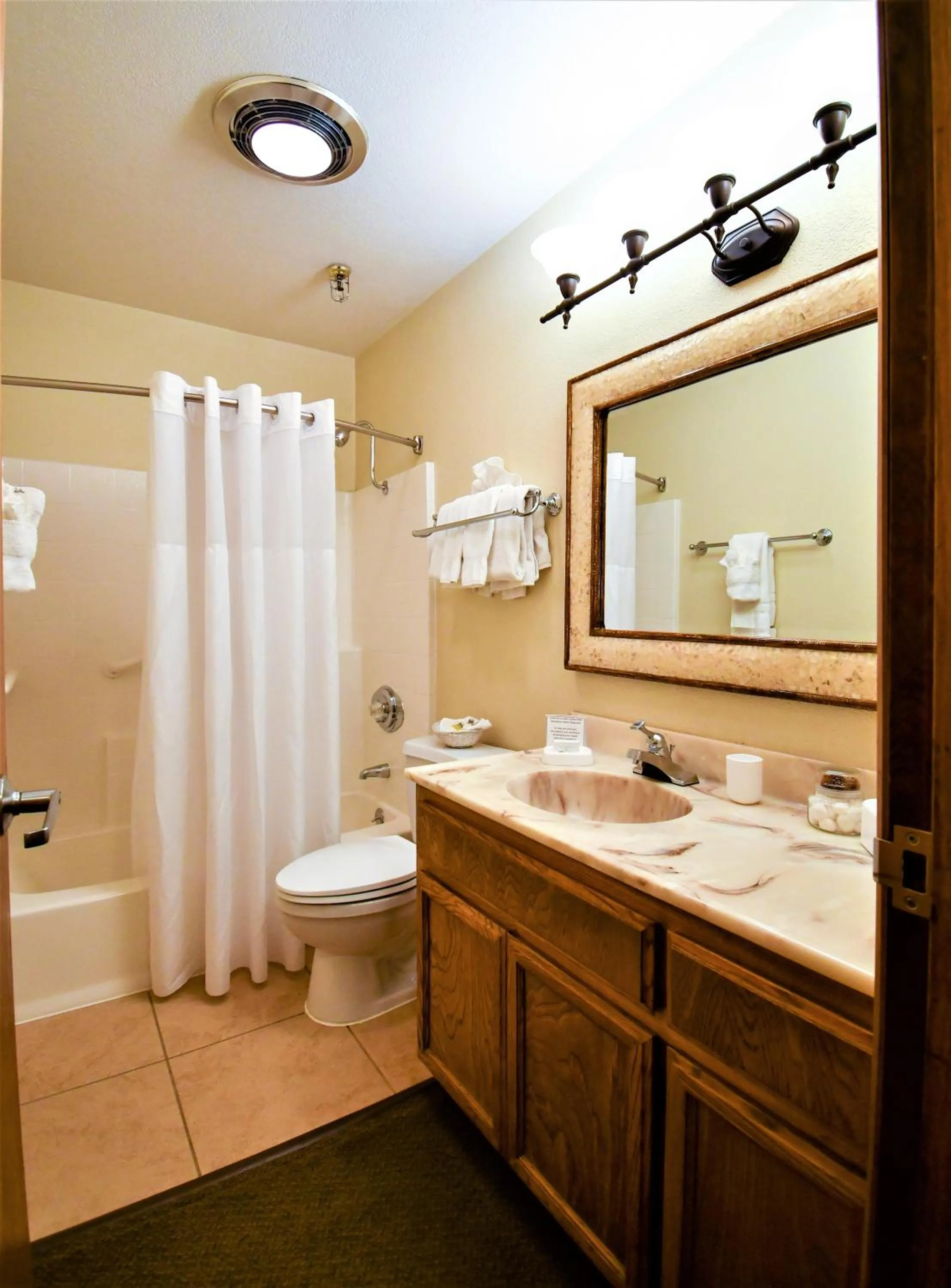 Bathroom in Snow Lake Lodge