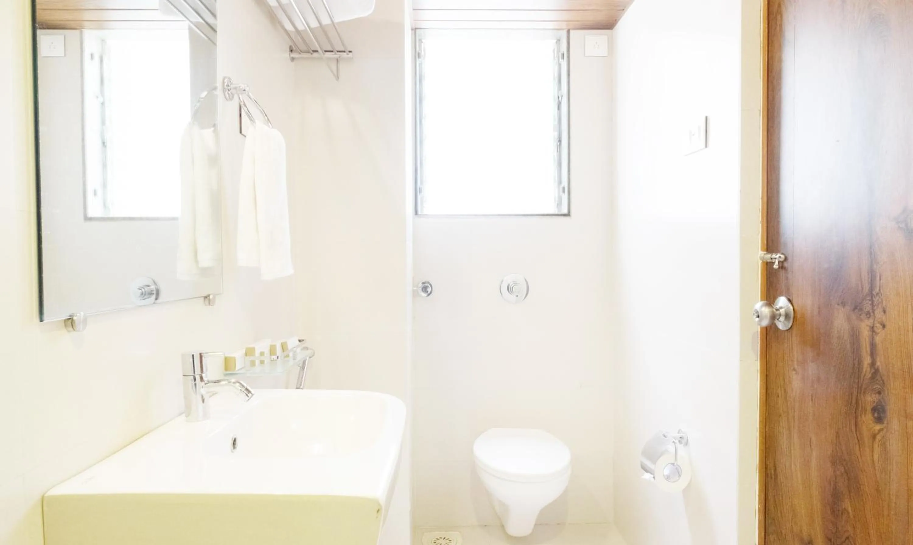 Bathroom in J Hotel - J ESVI