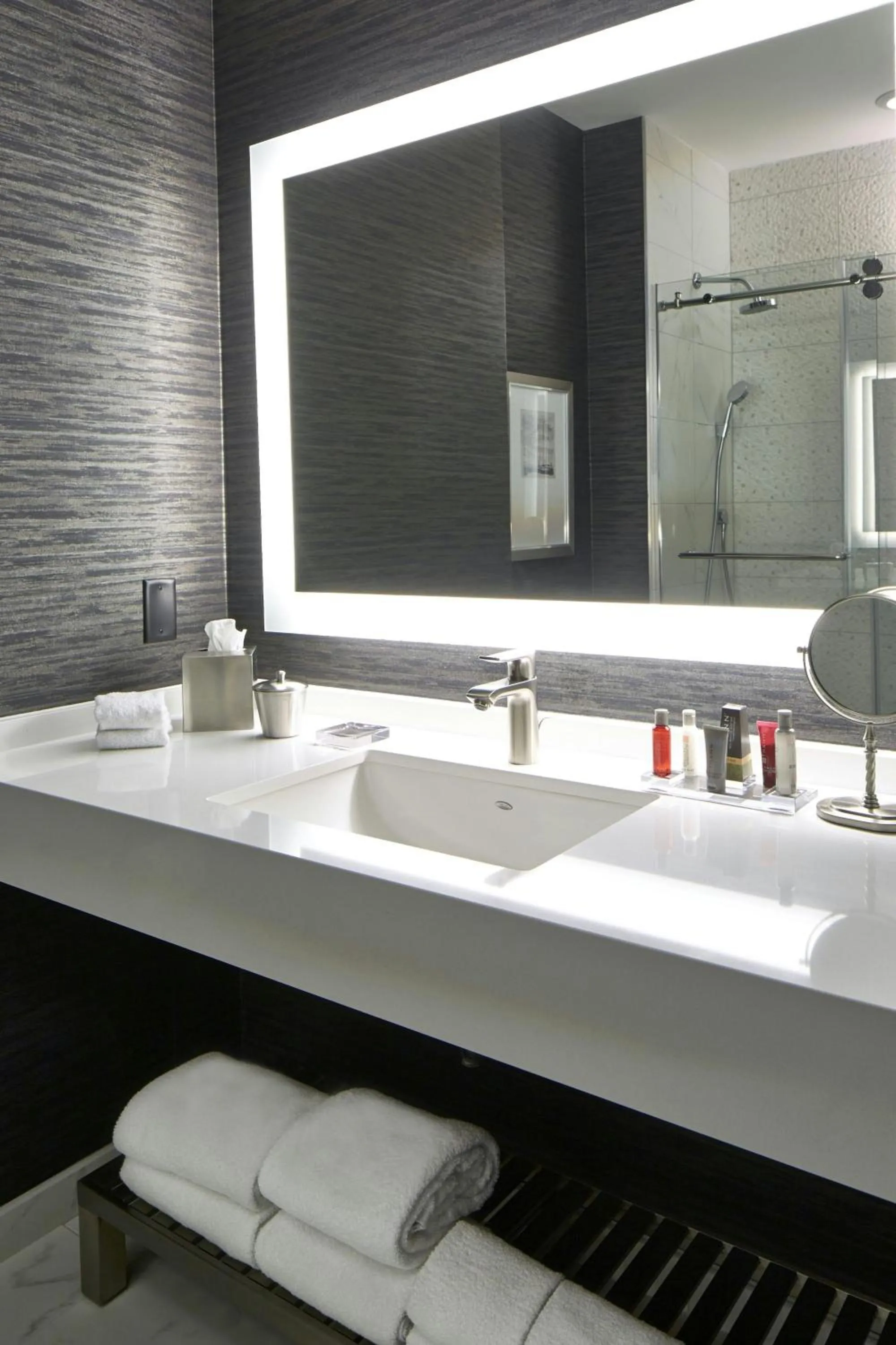 Bathroom in Dallas/Plano Marriott at Legacy Town Center