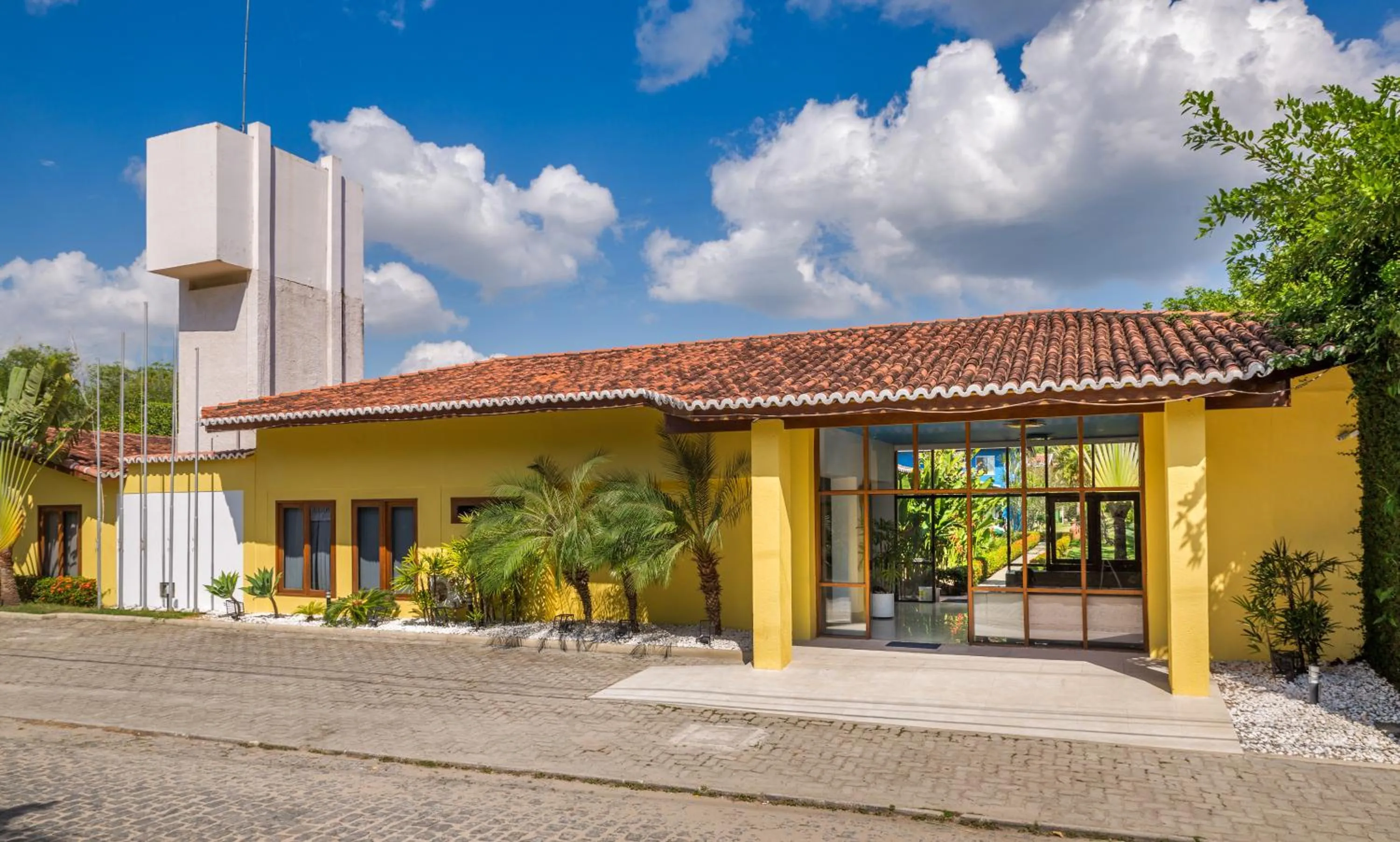 Facade/entrance in Atlântida Park Hotel
