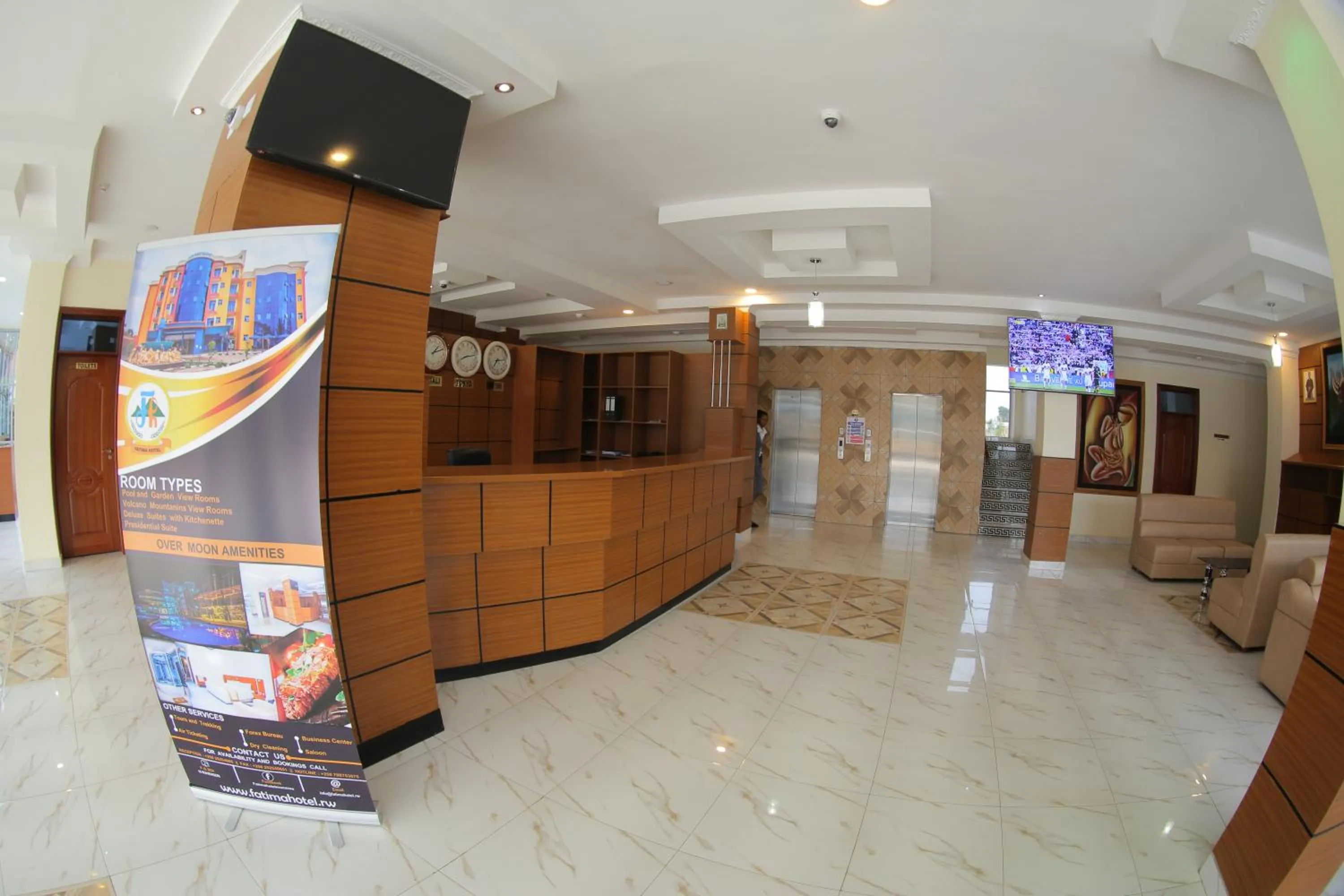 Communal lounge/ TV room in FATIMA HOTEL Ltd