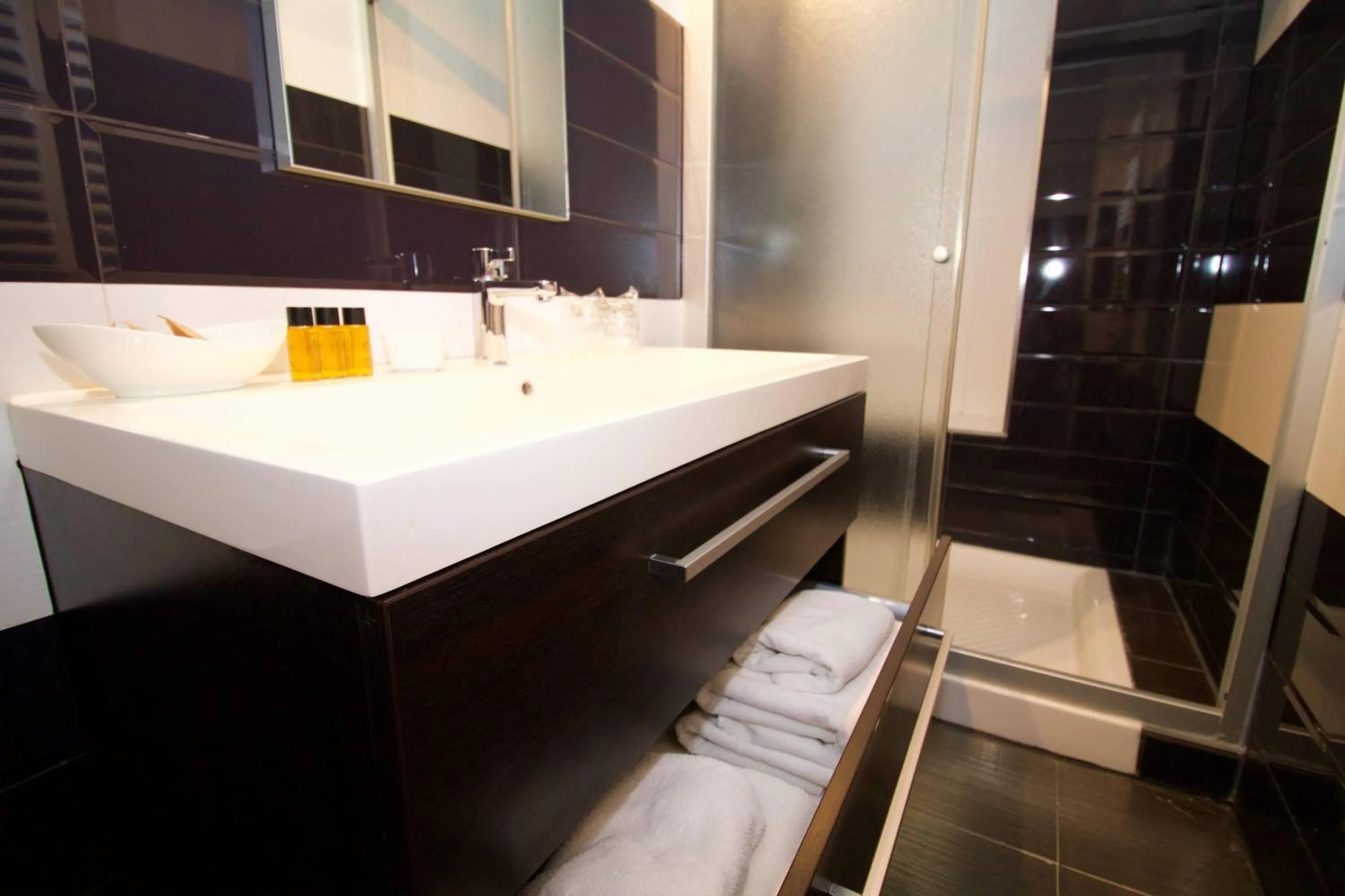 Bathroom in Miró Studio Apartments Dubrovnik