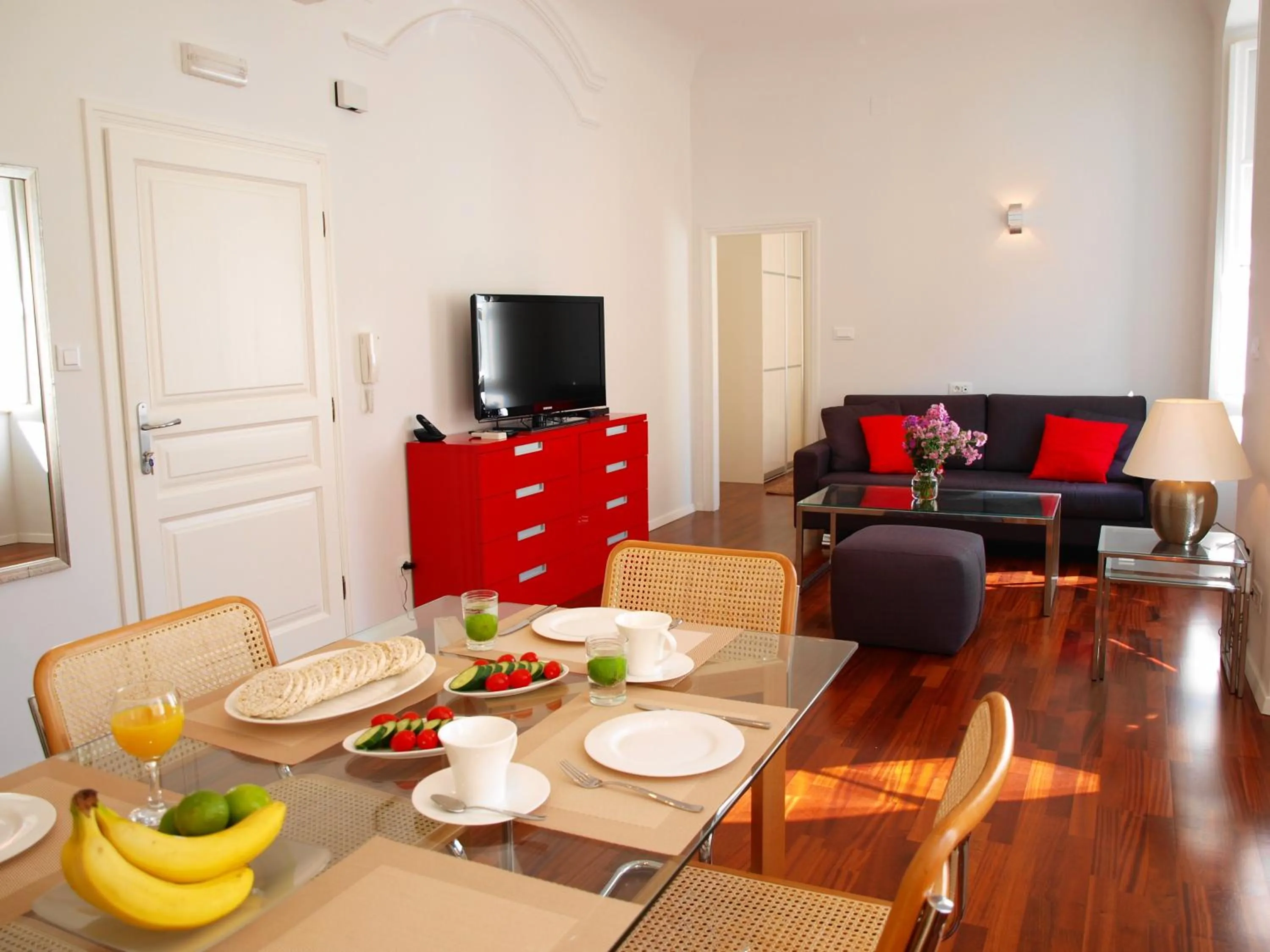 TV and multimedia in Miró Studio Apartments Dubrovnik