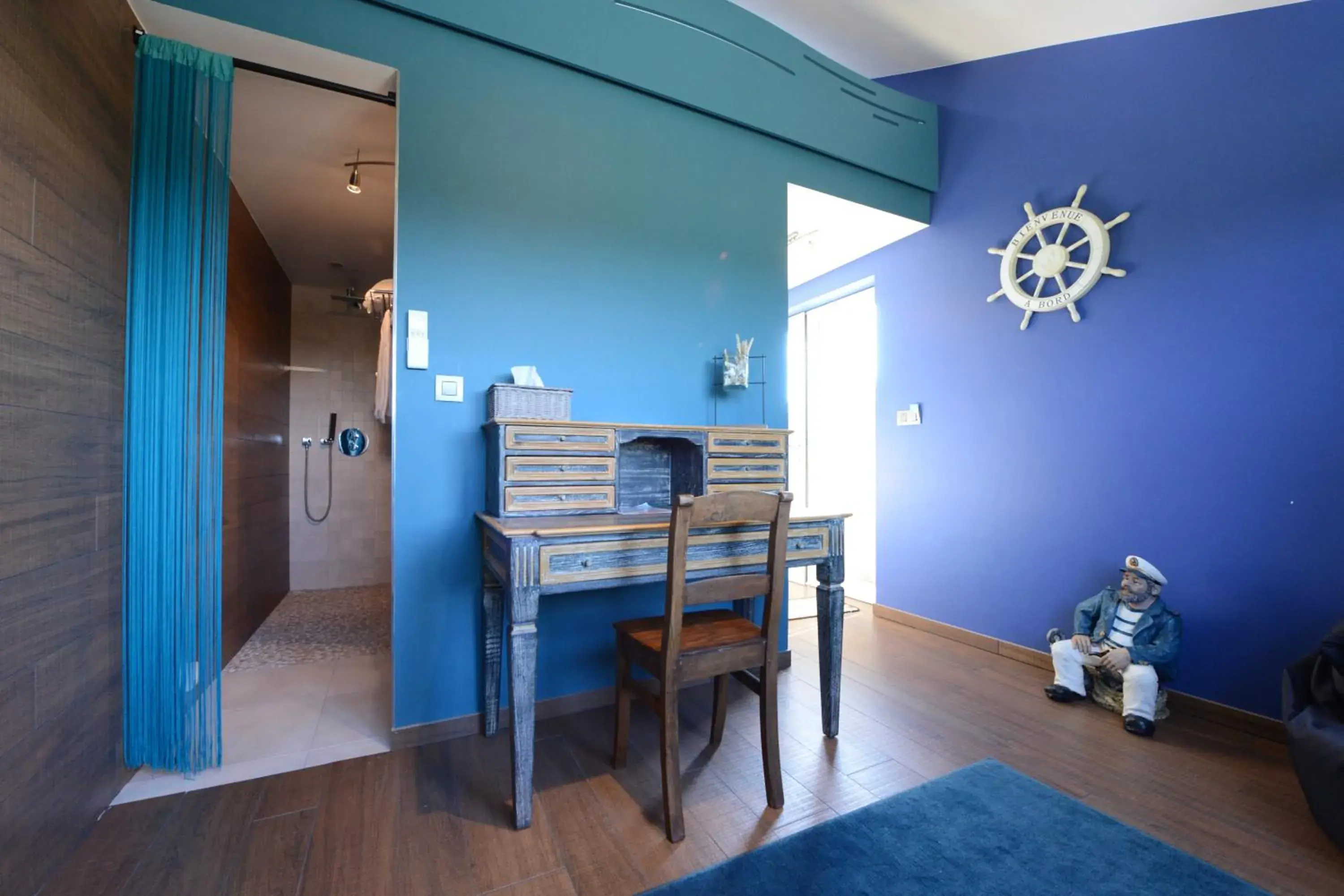 Family Room with Shower in Les Coteaux du Vinave Family Room with Shower in Les Coteaux du Vinave