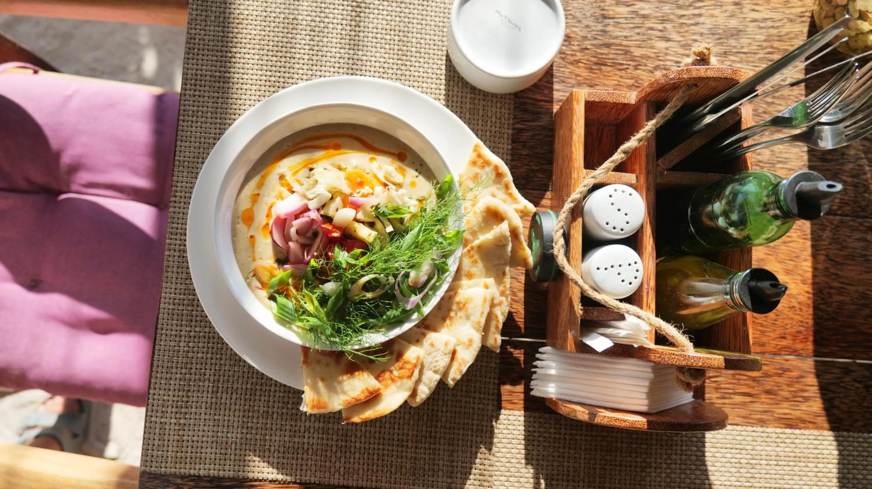 Restaurant/places to eat in Aya Beach Resort