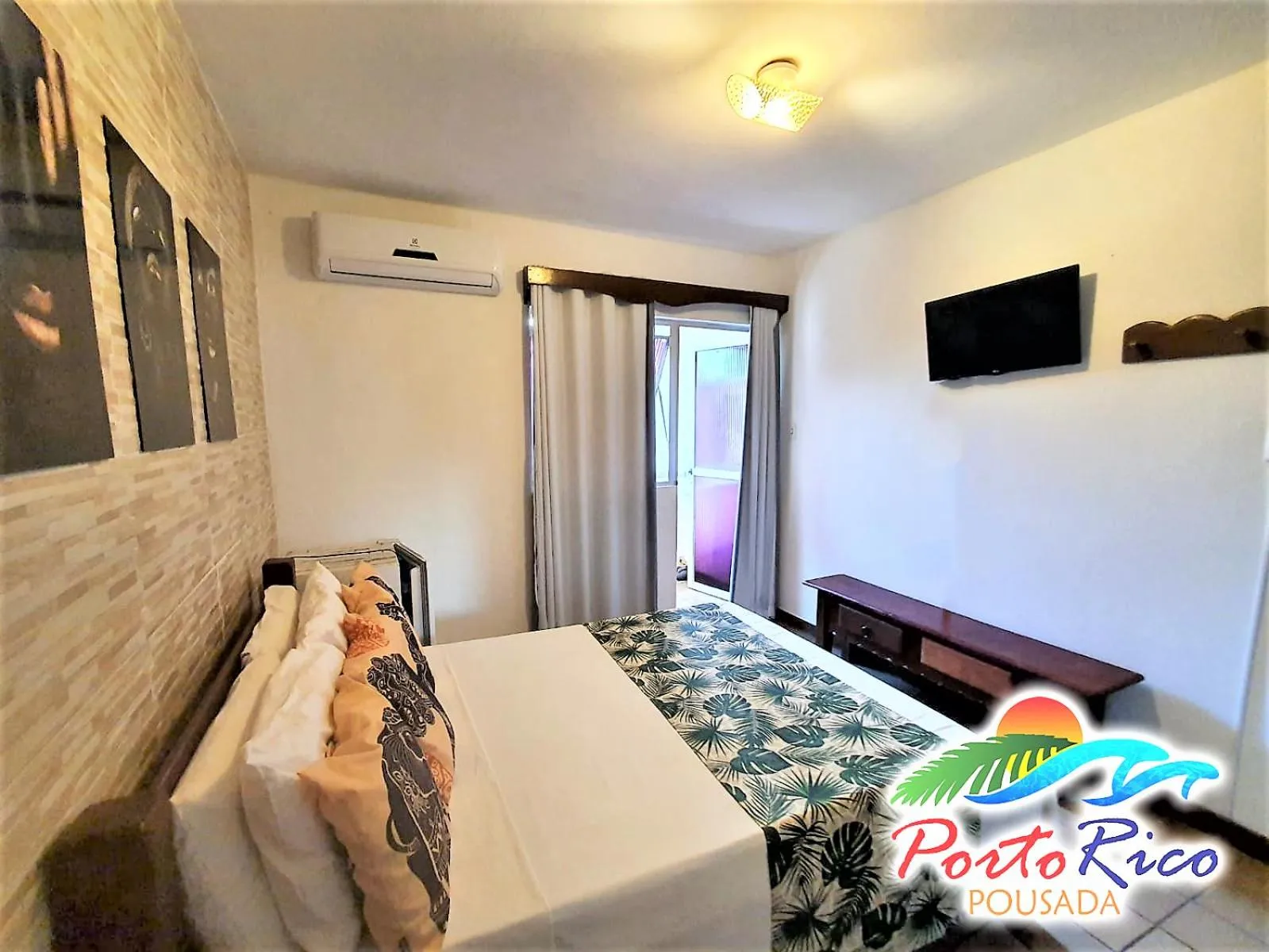 TV and multimedia in Pousada Porto Rico