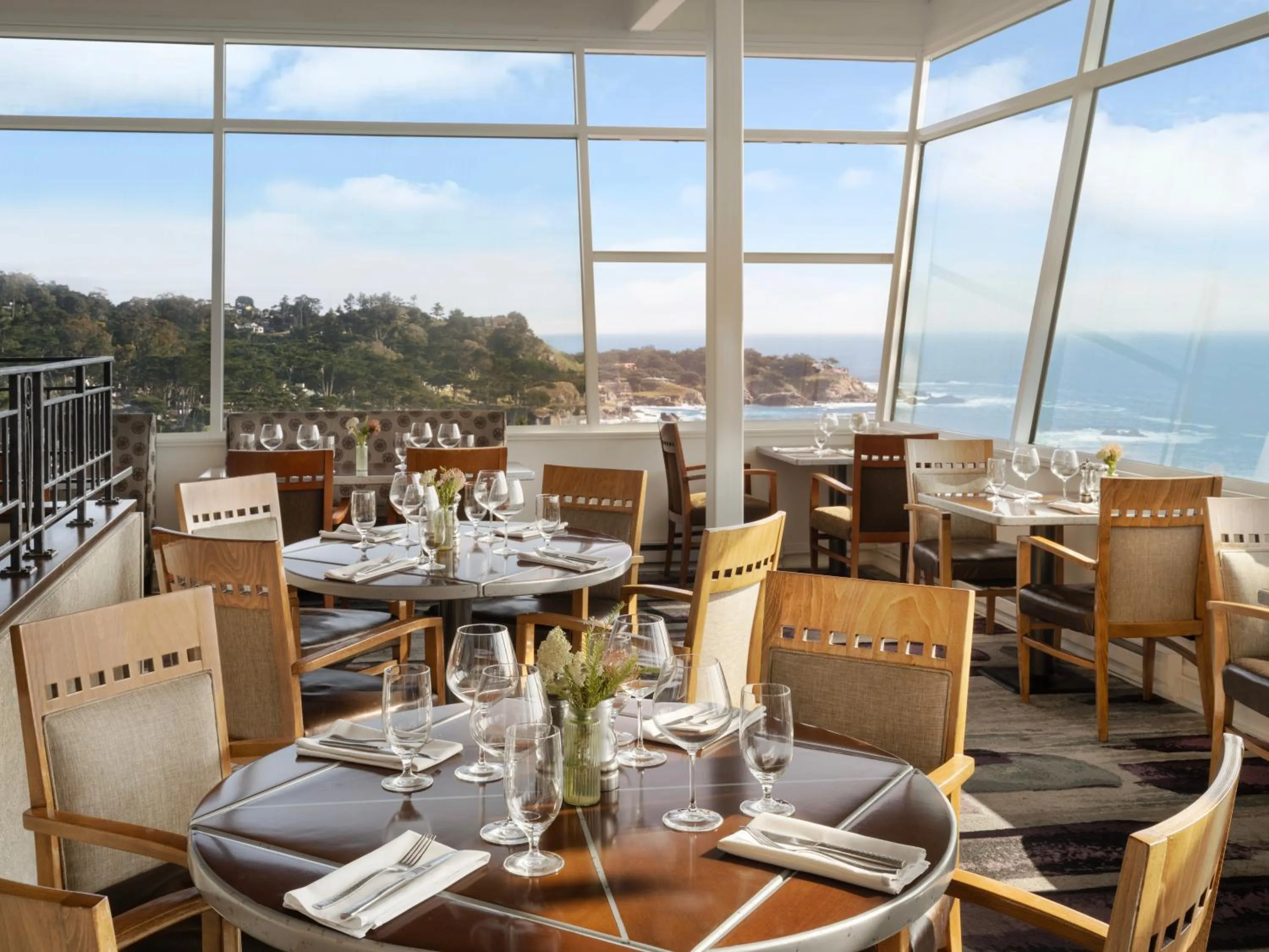 Restaurant/places to eat in Hyatt Carmel Highlands
