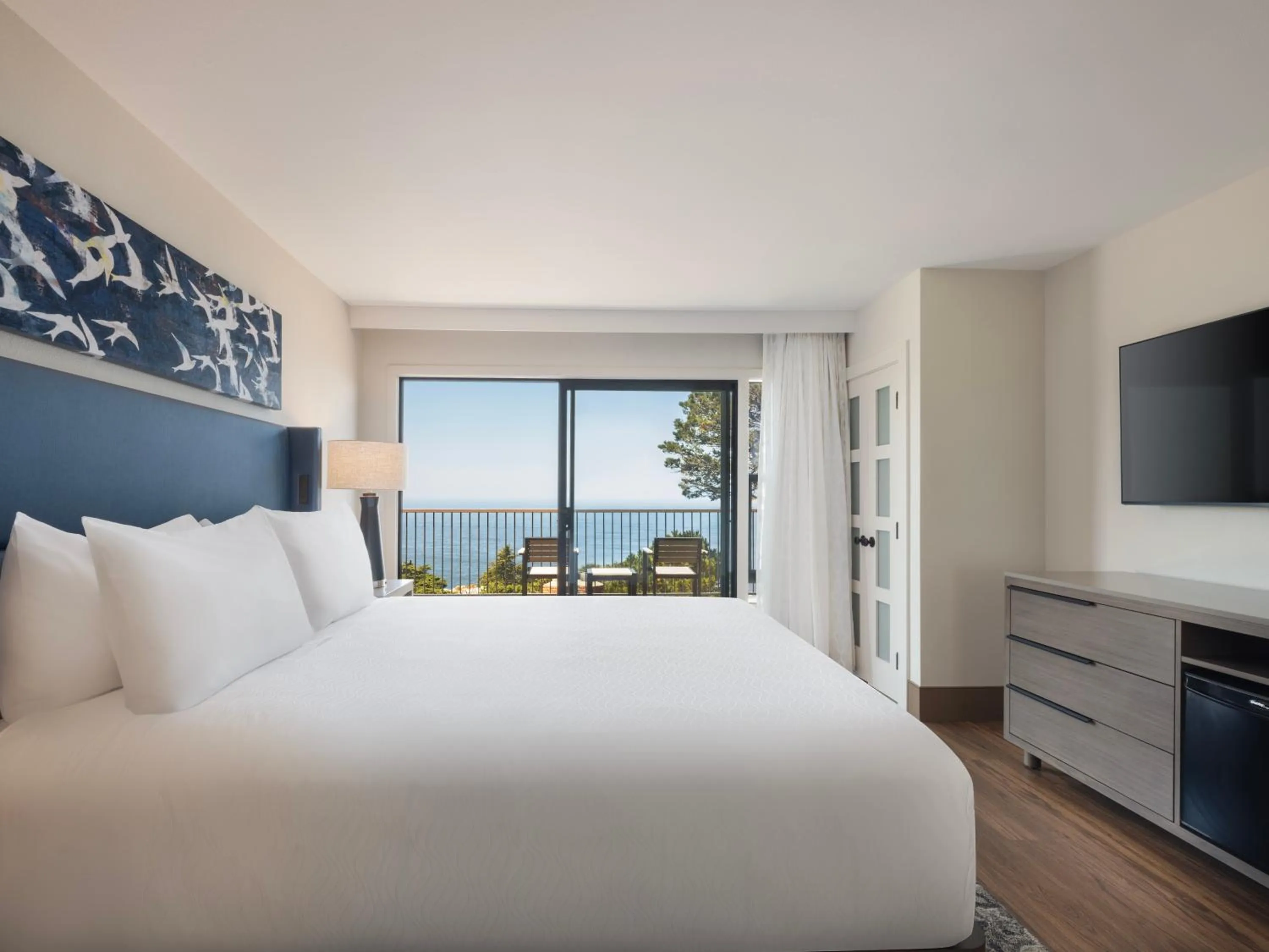 Bed in Hyatt Carmel Highlands