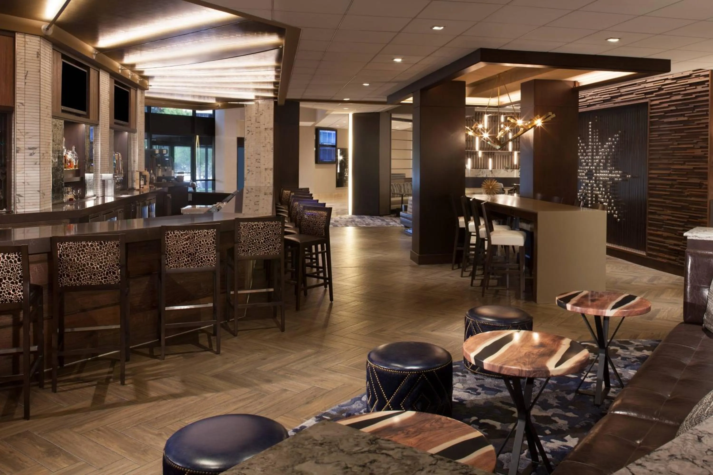 Lounge or bar in Dallas/Fort Worth Airport Marriott