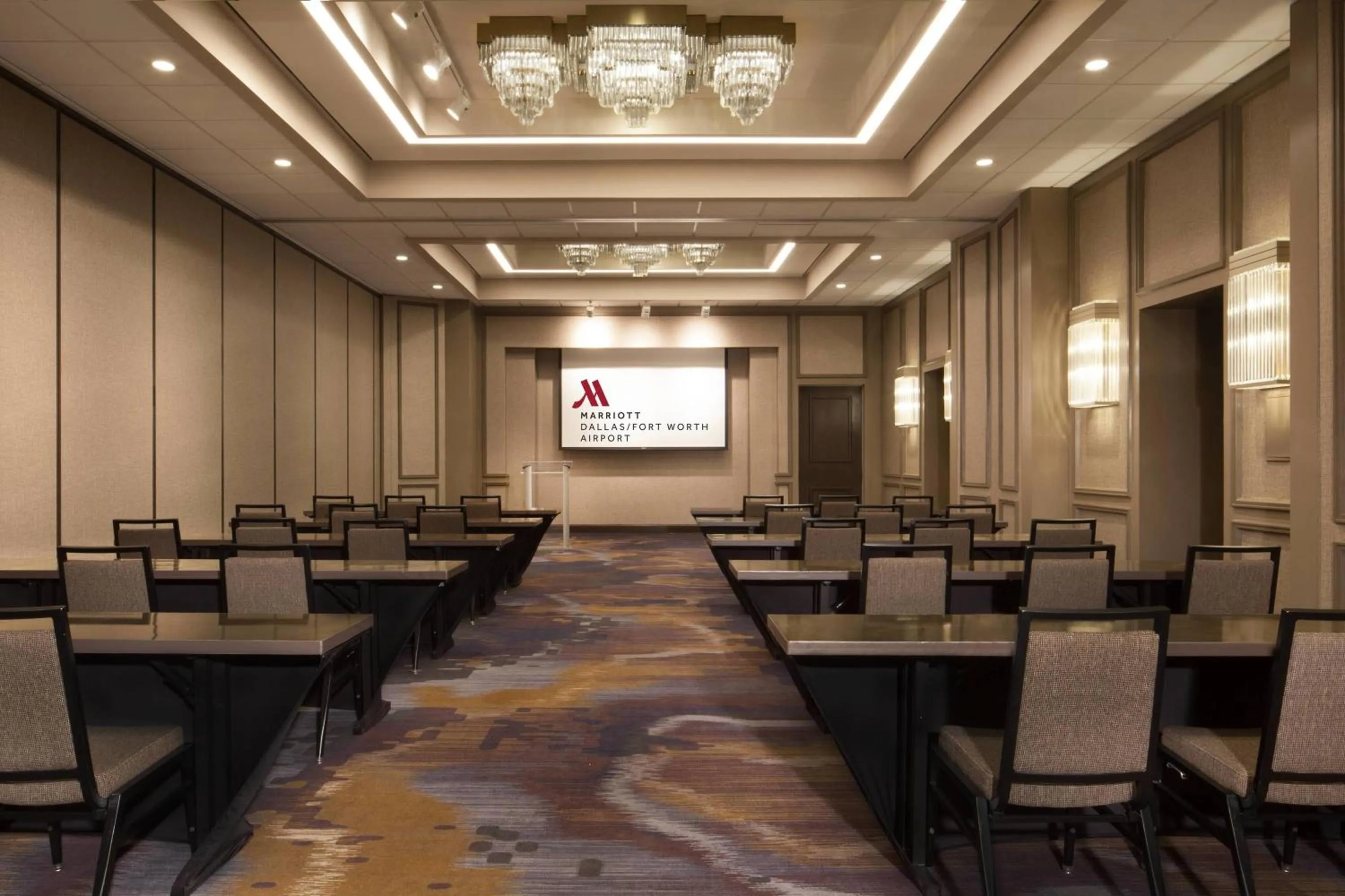 Meeting/conference room in Dallas/Fort Worth Airport Marriott