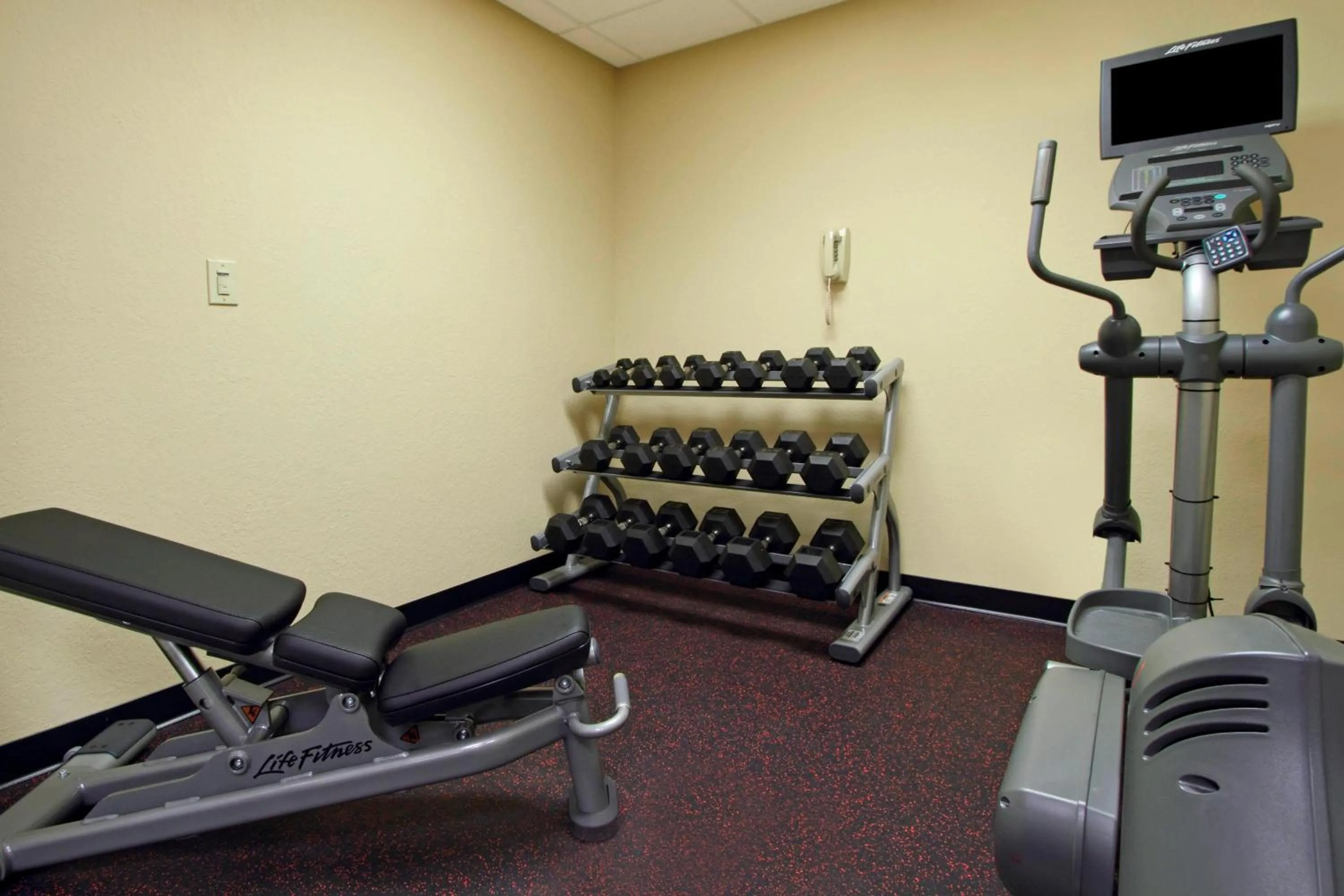 Fitness centre/facilities in TownePlace Suites Fort Worth Southwest TCU Area