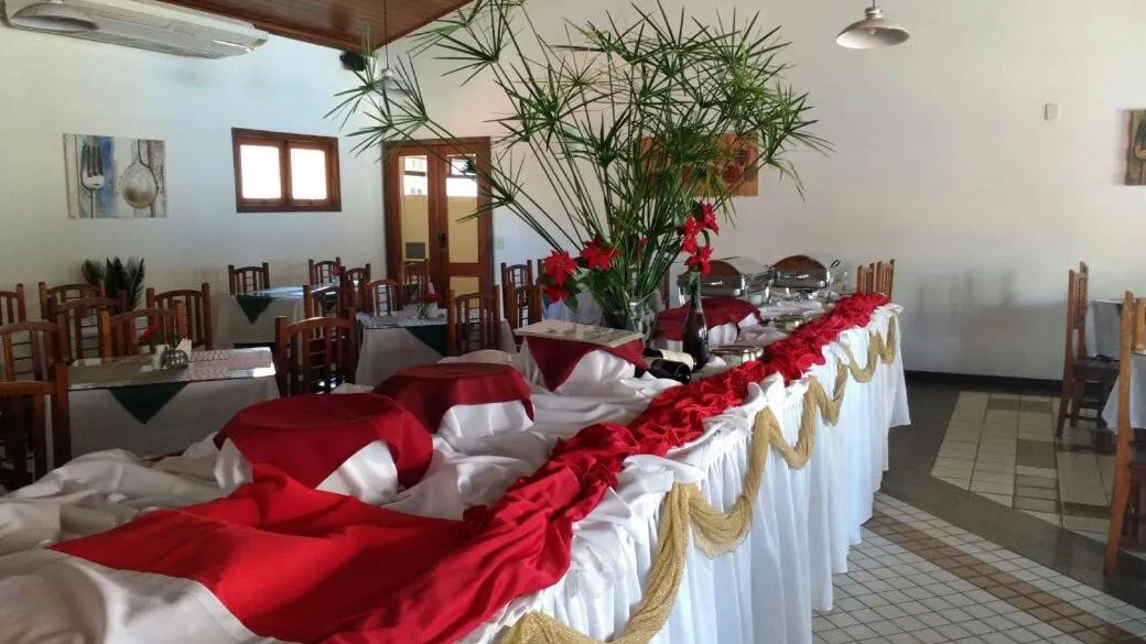 Restaurant/places to eat in Sueds Premium