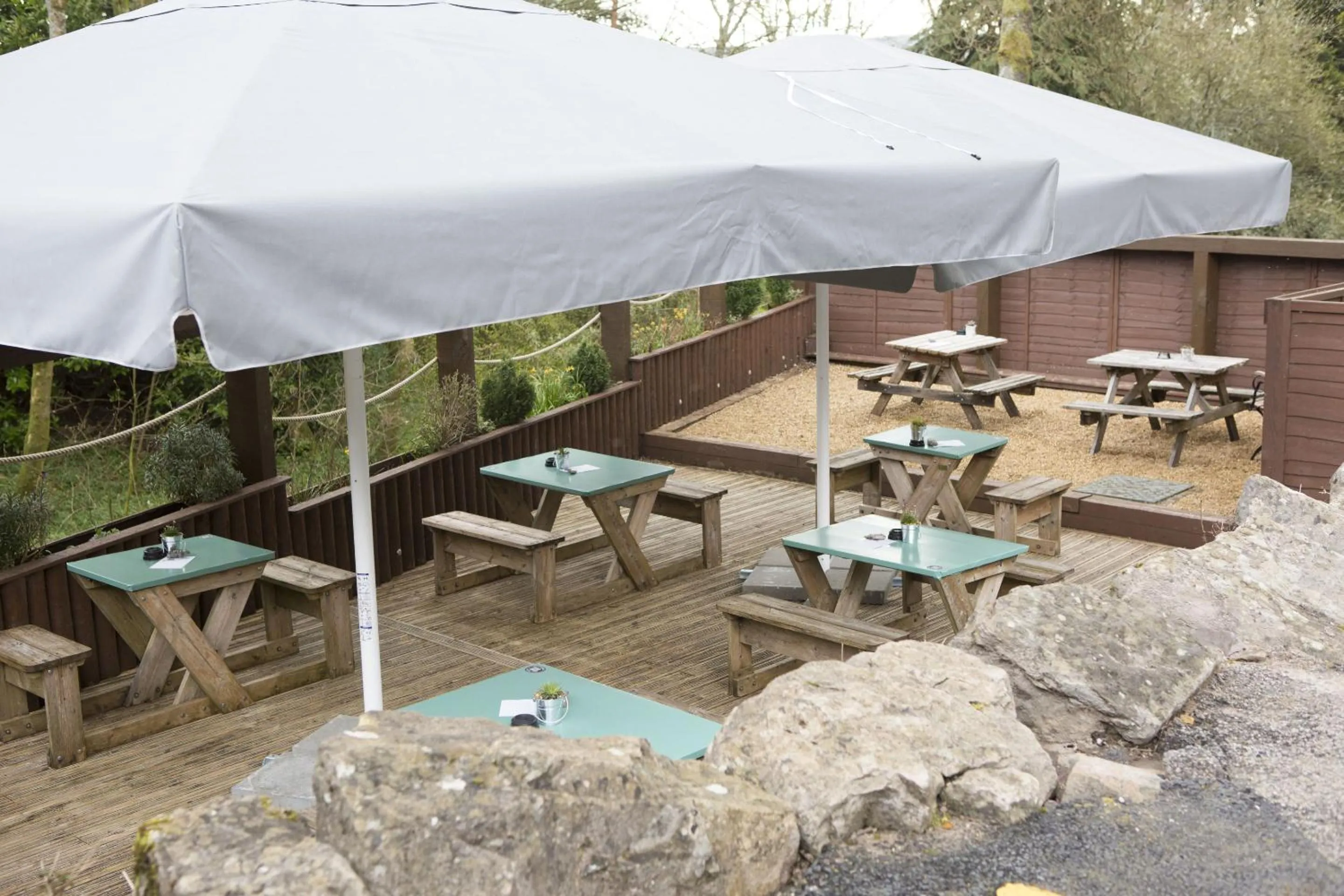 Garden in The Wheatsheaf Inn