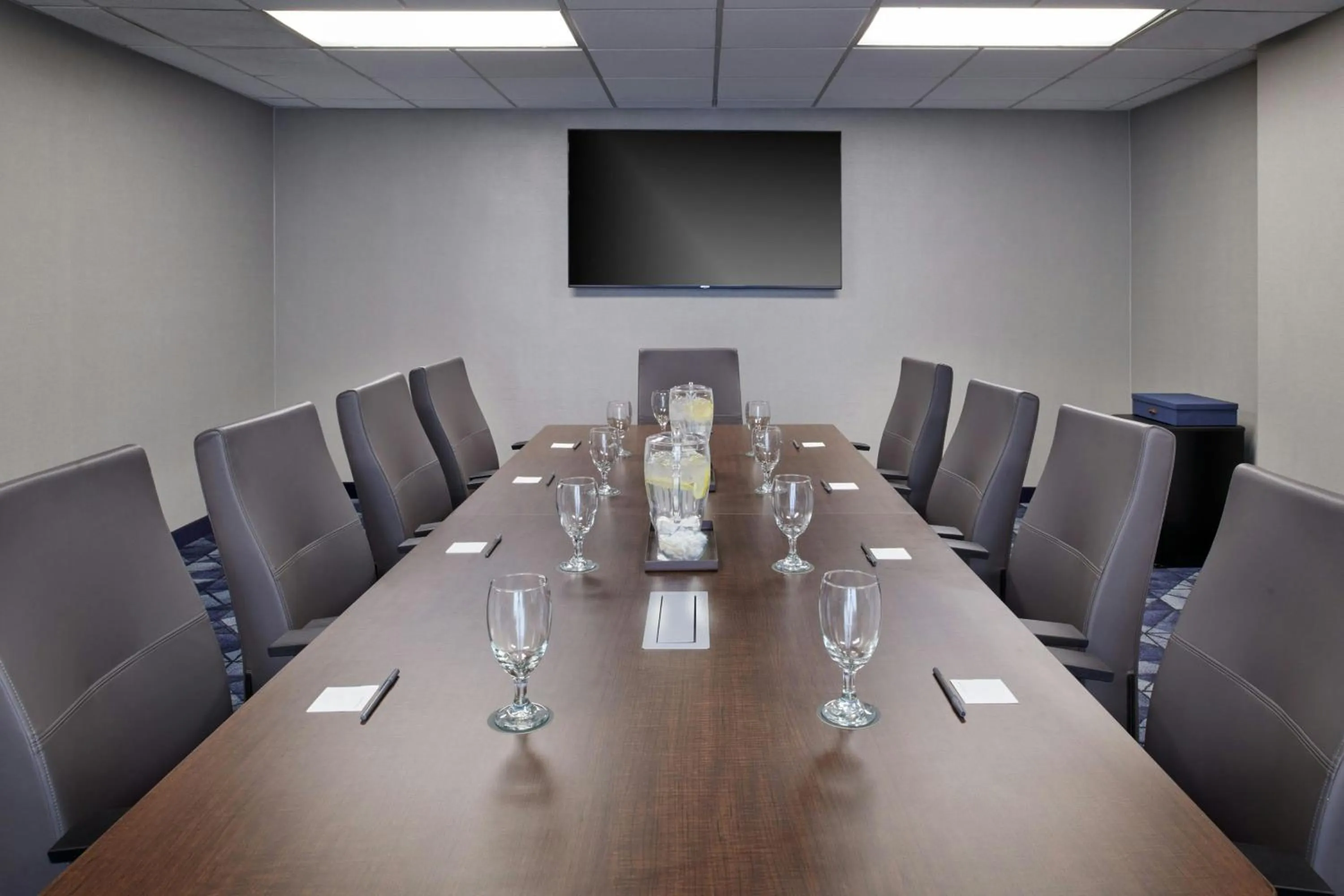 Meeting/conference room in Courtyard Detroit Metro Airport Romulus