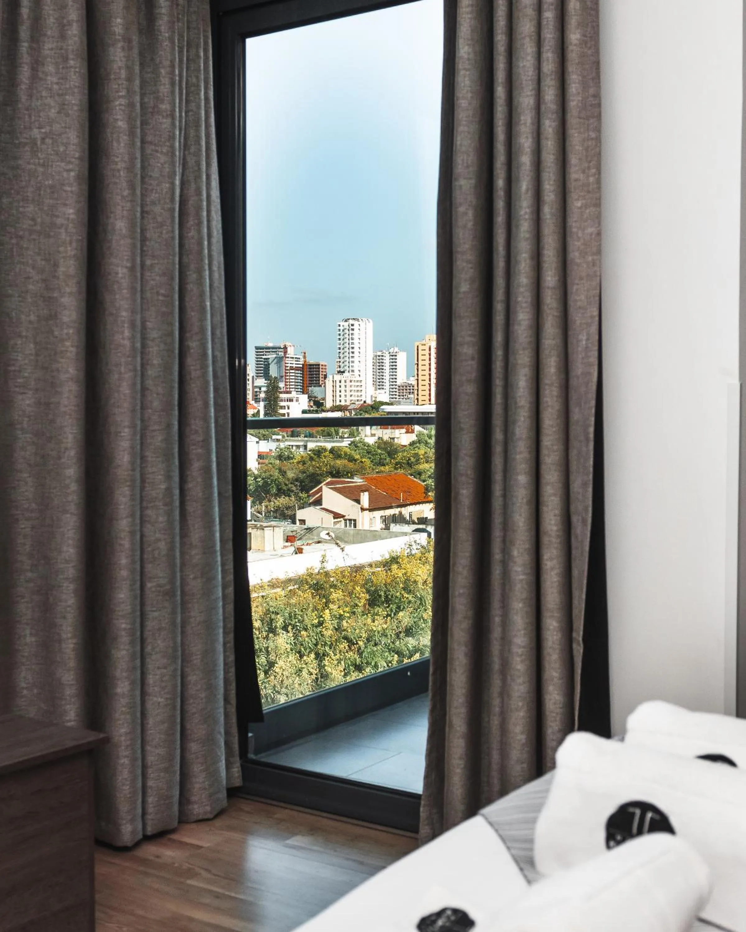 View (from property/room), Bed in Hotel Kapital