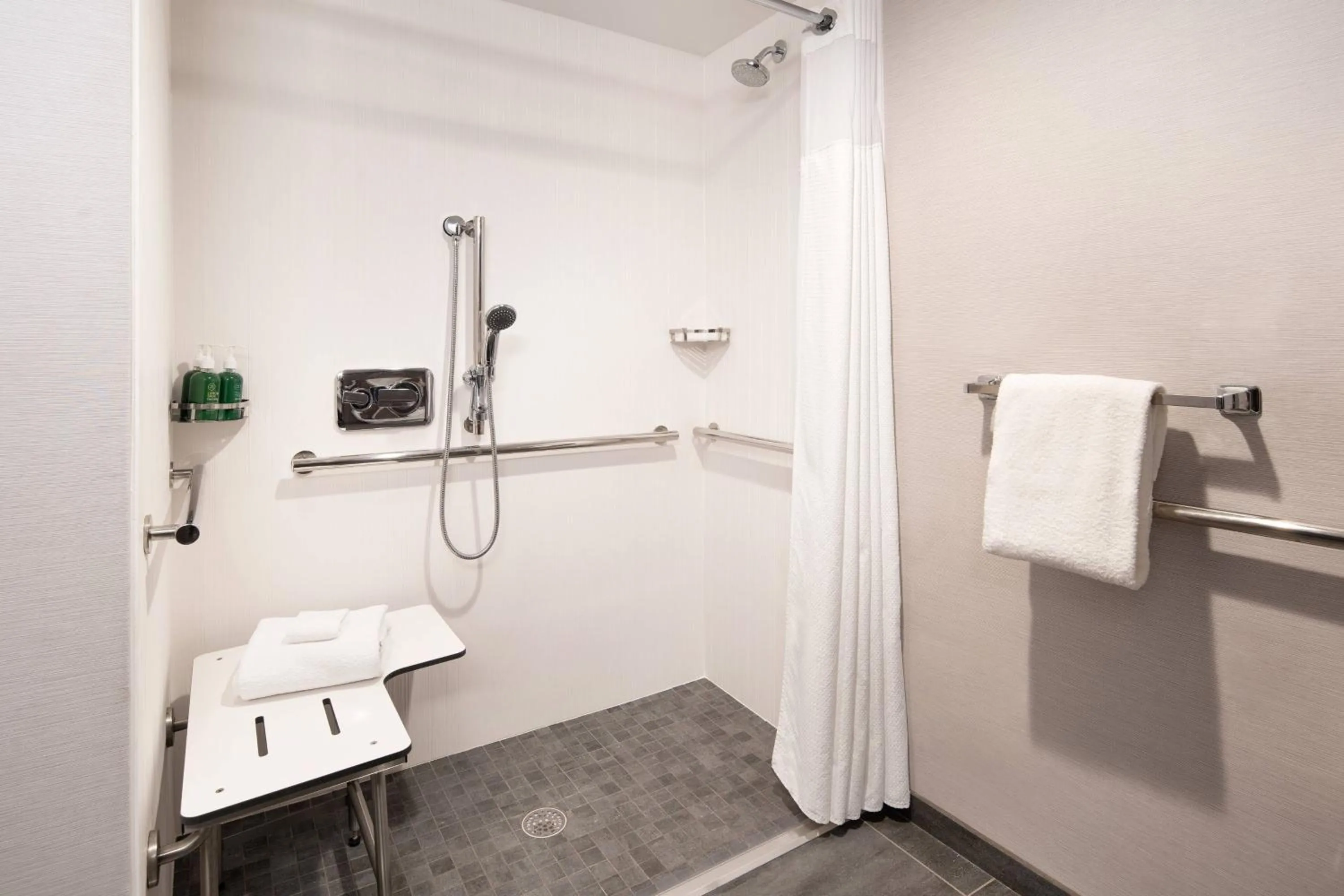 Bathroom in Courtyard by Marriott Fresno