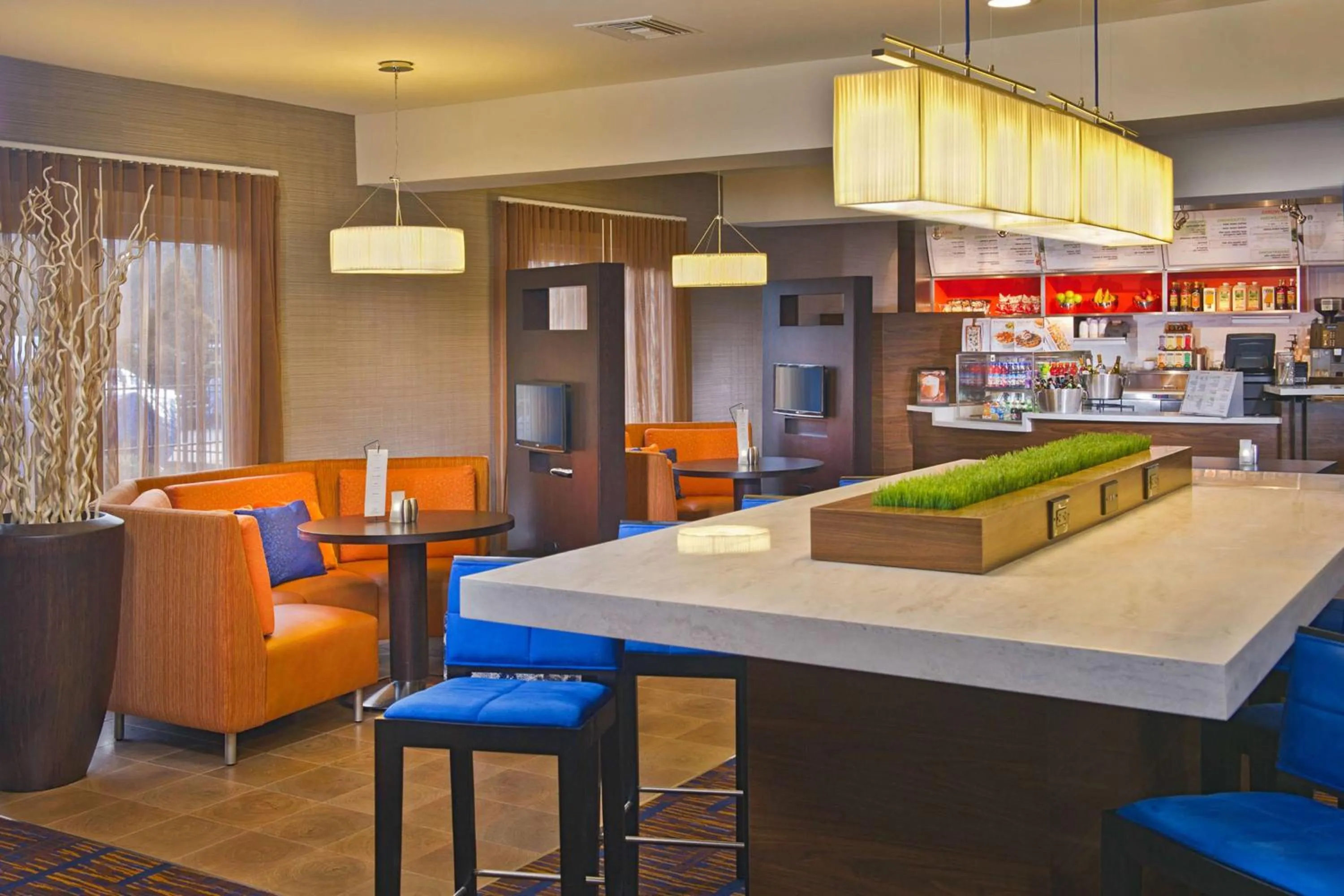 Restaurant/places to eat in Sonesta Select Tinton Falls Eatontown