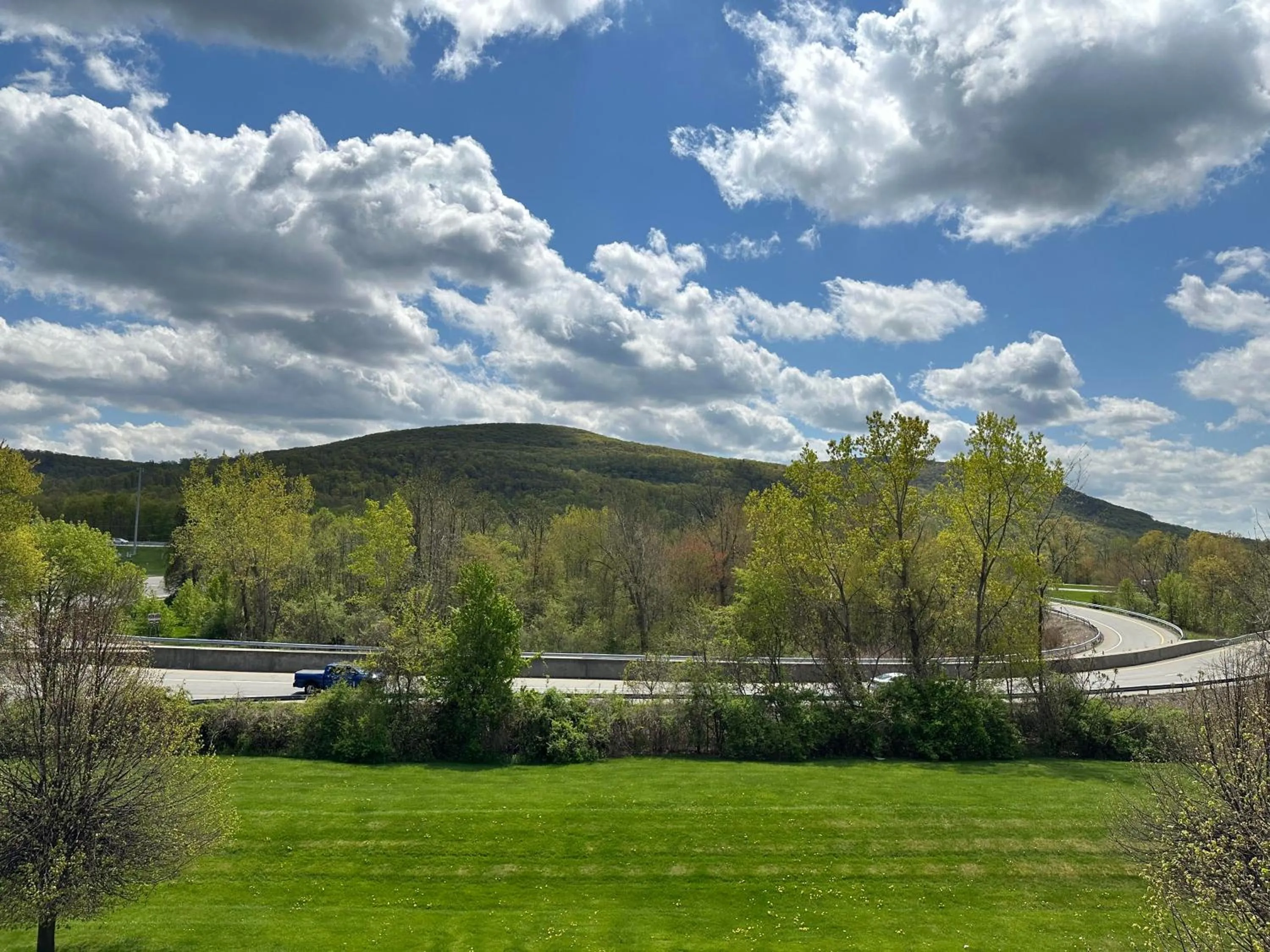 Mountain view in Courtyard by Marriott Fishkill