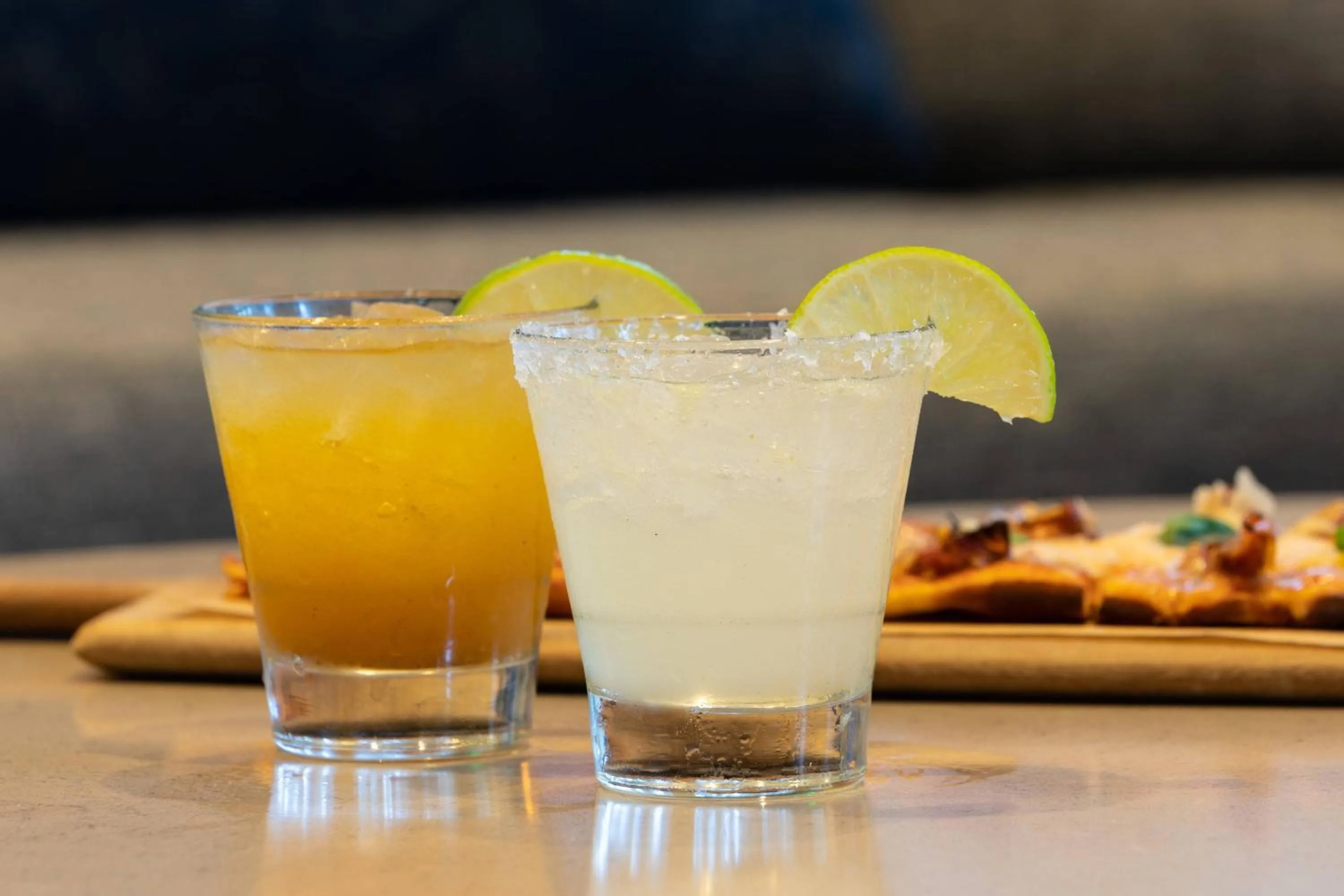 Restaurant/places to eat in Courtyard by Marriott Fort Lauderdale Airport & Cruise Port