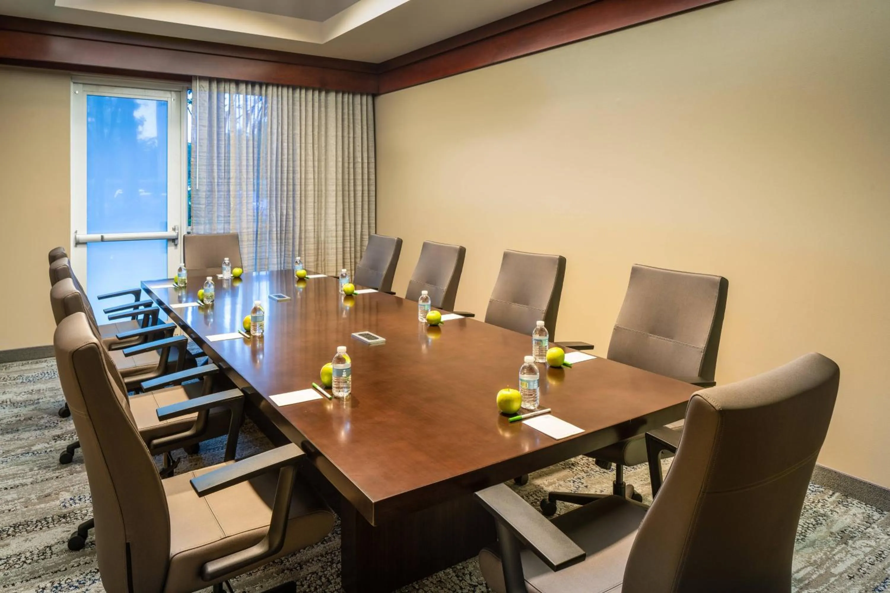 Meeting/conference room in Courtyard by Marriott Fort Lauderdale Airport & Cruise Port