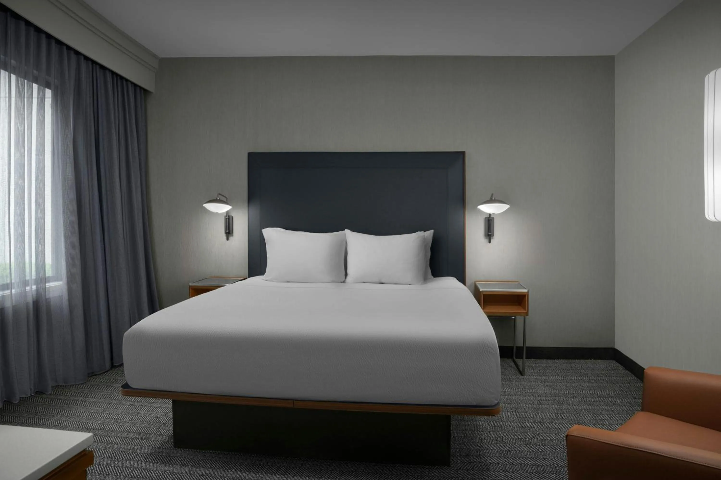 Photo of the whole room, Bed in Courtyard by Marriott Spokane Downtown at the Convention Center