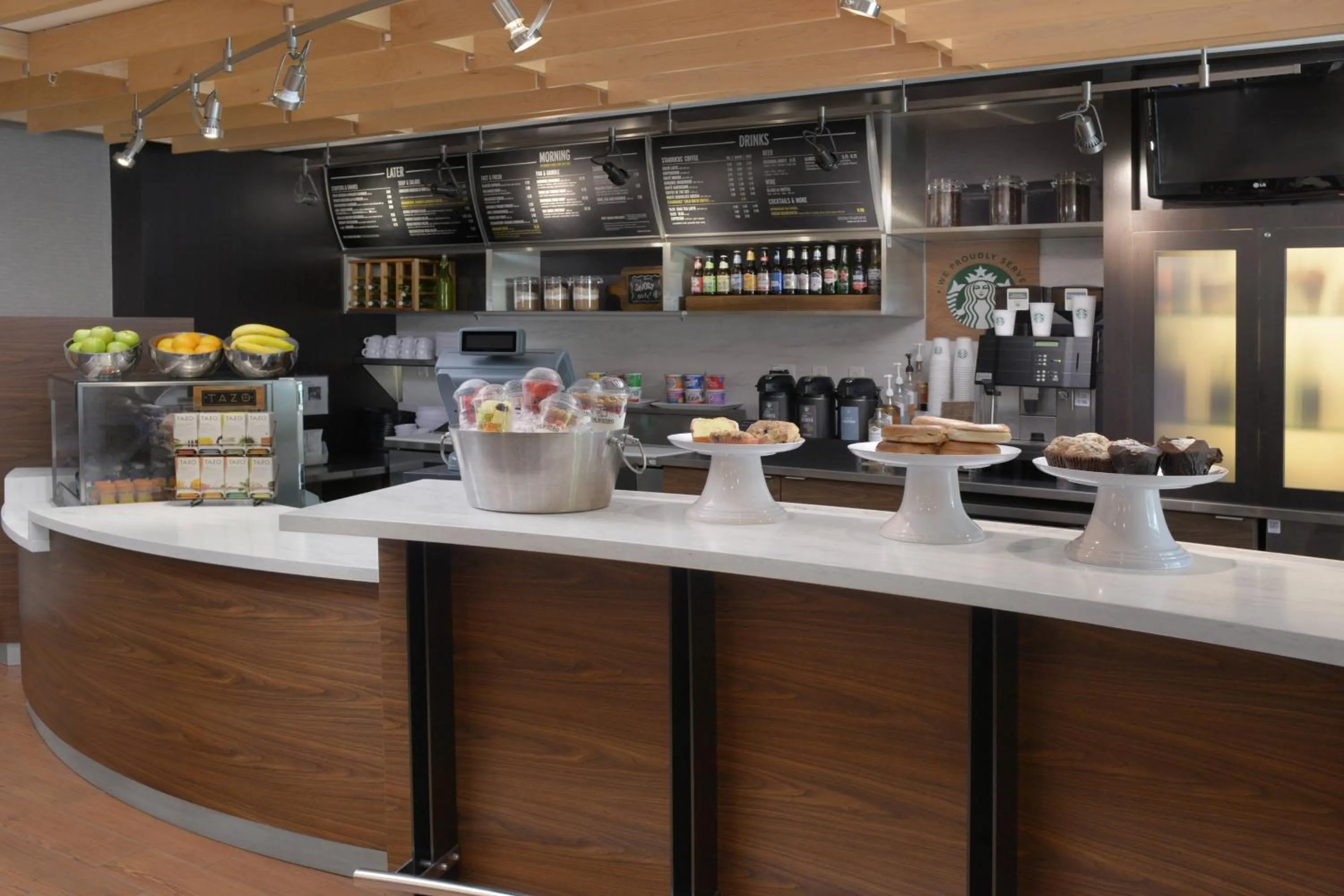 Breakfast in Courtyard by Marriott Houston Northwest