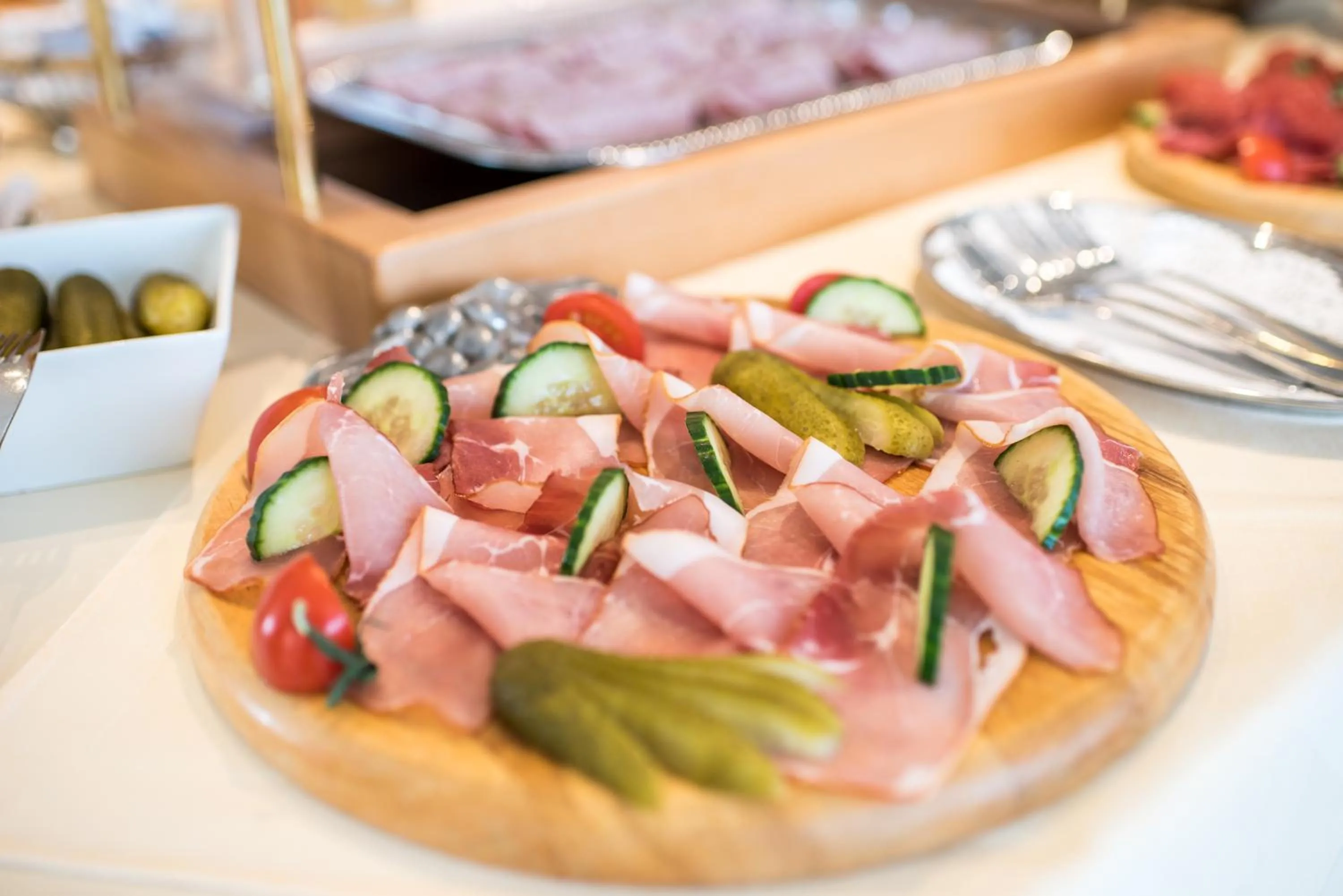 Breakfast in Hotel Schweizerhof