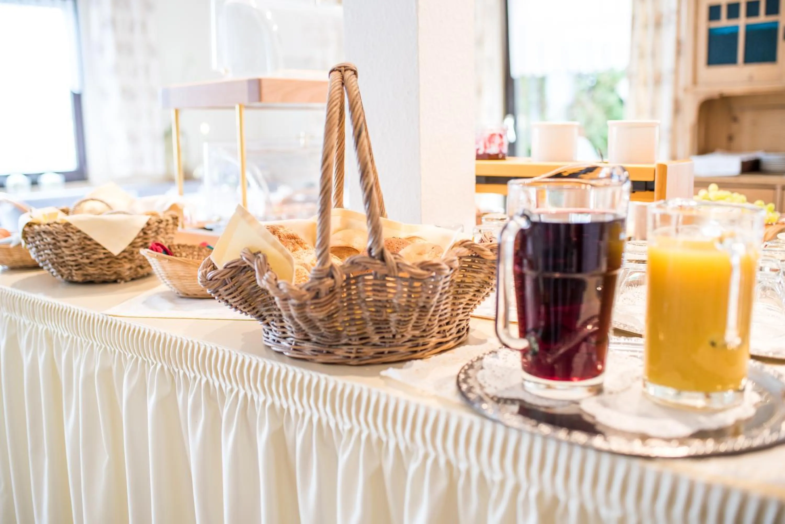 Breakfast in Hotel Schweizerhof