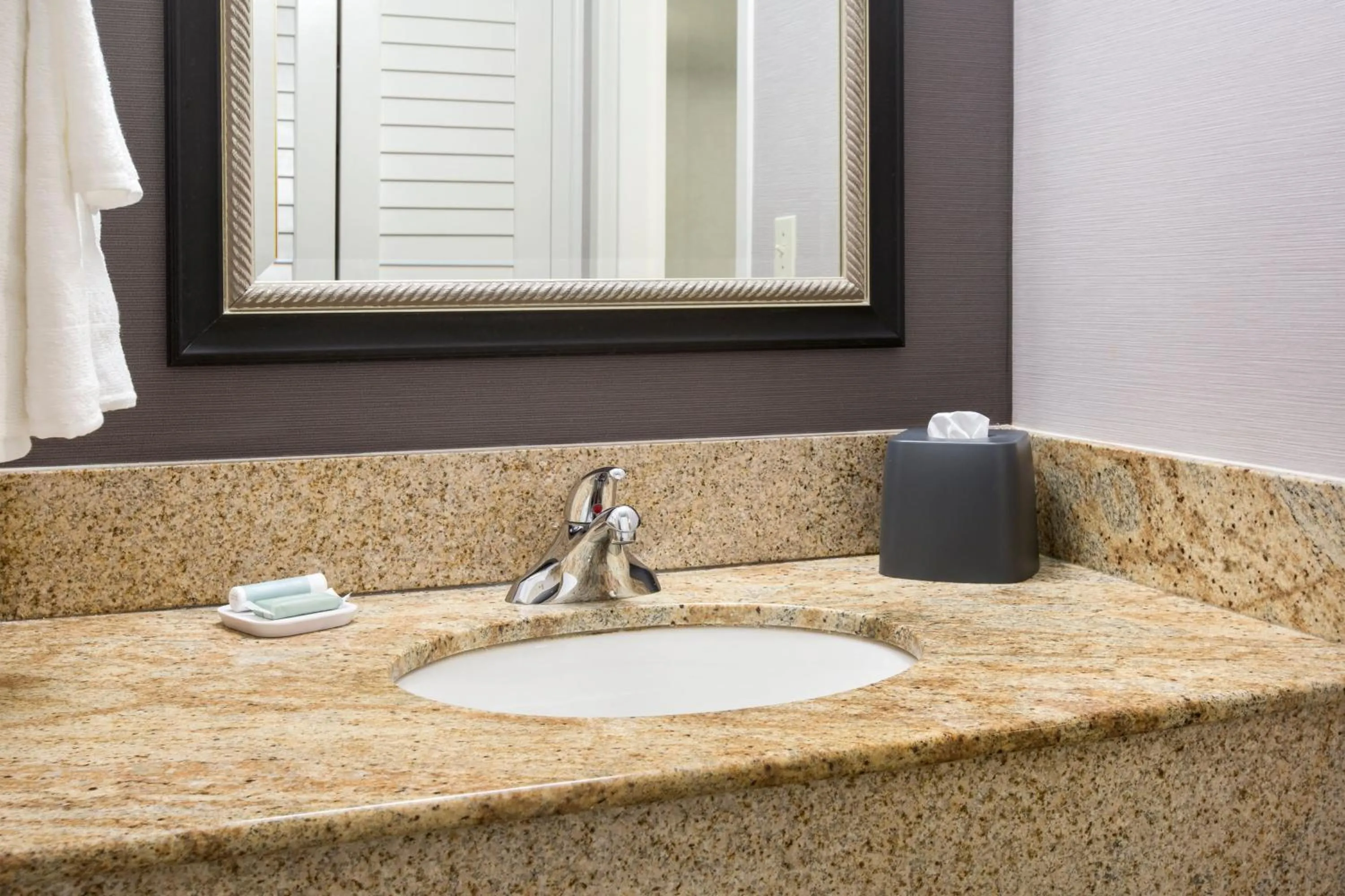 Bathroom in Courtyard by Marriott Tarrytown Westchester County