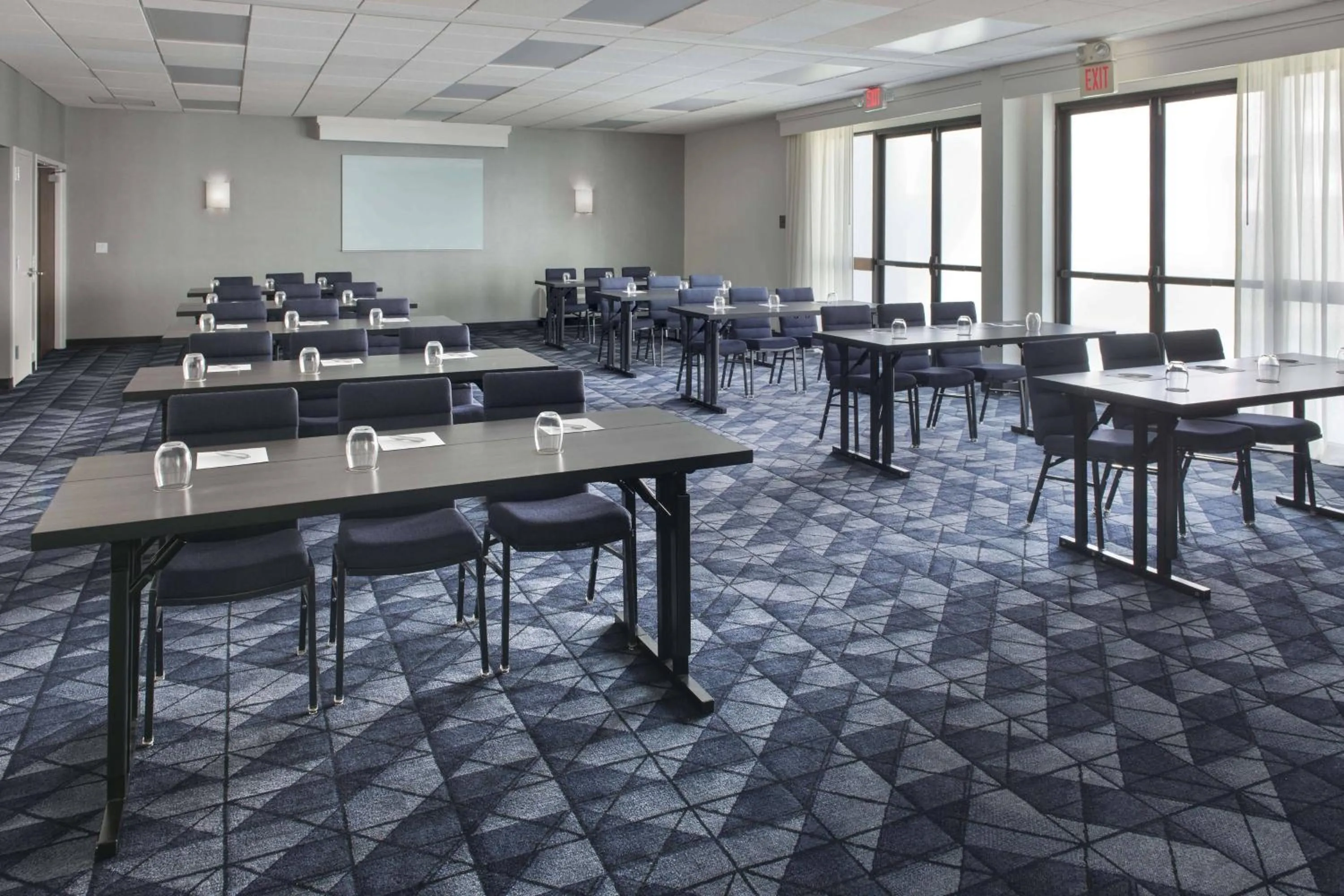 Meeting/conference room in Courtyard by Marriott Norwalk