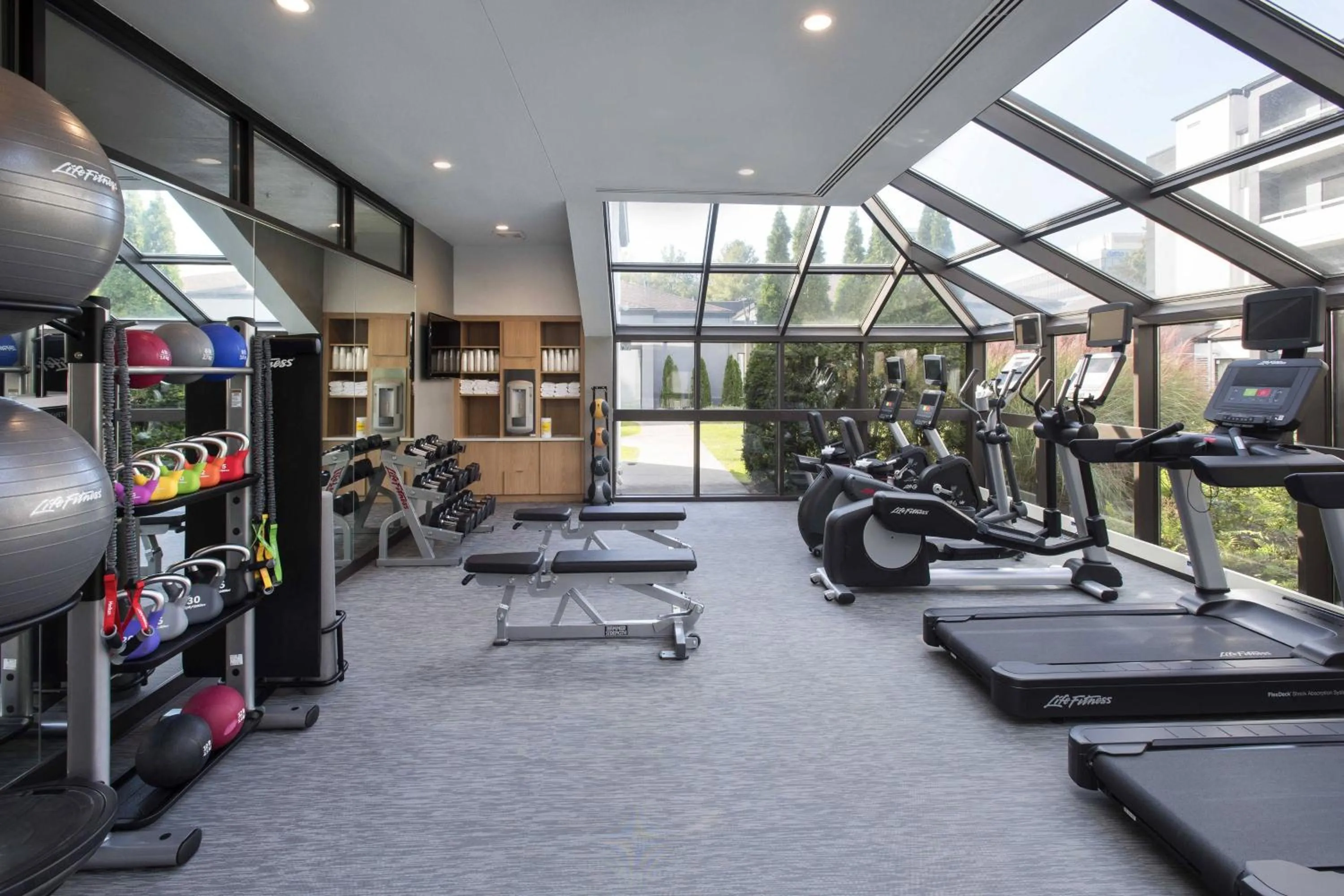 Fitness centre/facilities in Courtyard by Marriott Norwalk