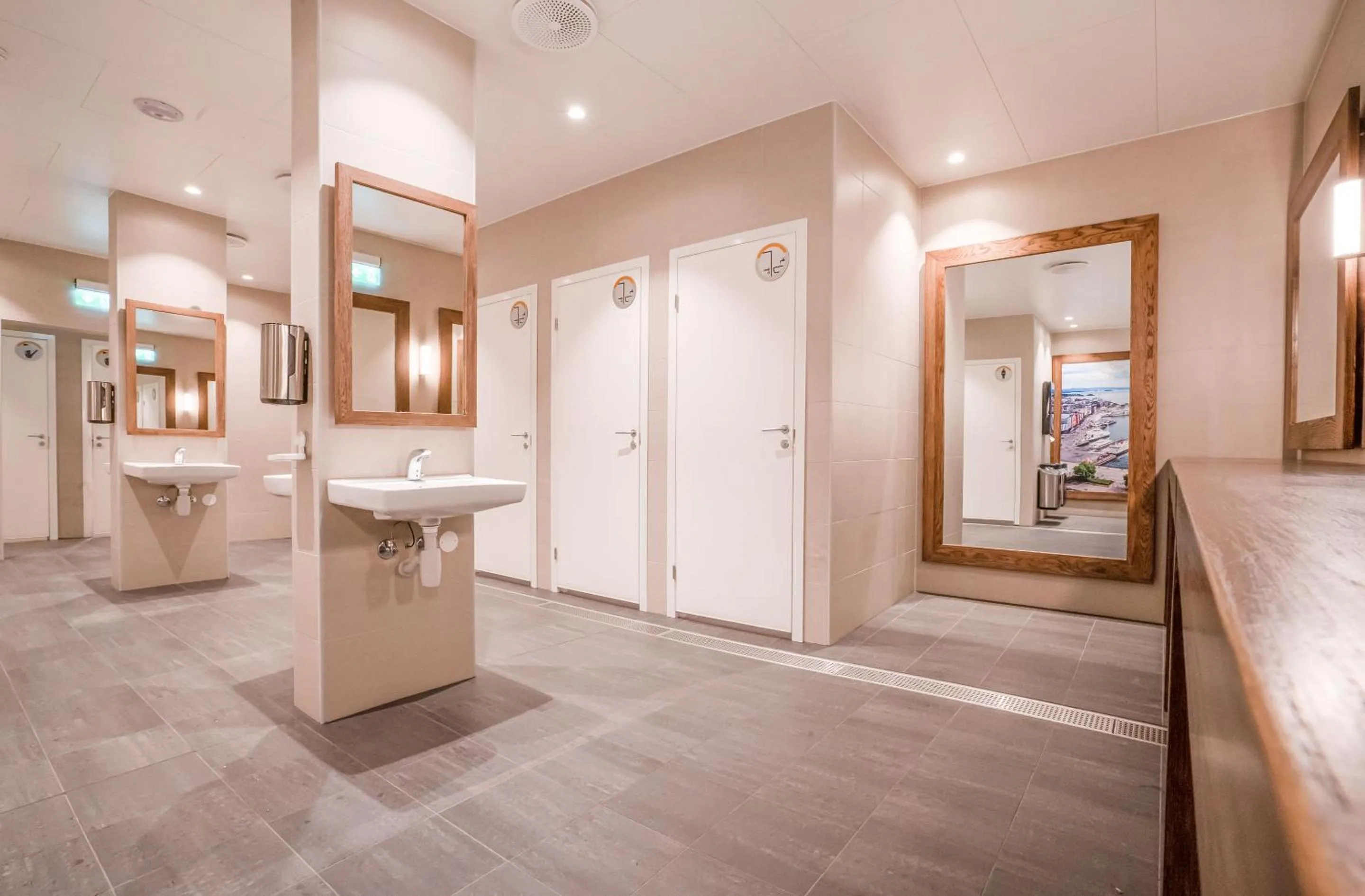 Public Bath in Topcamp Bogstad - Oslo