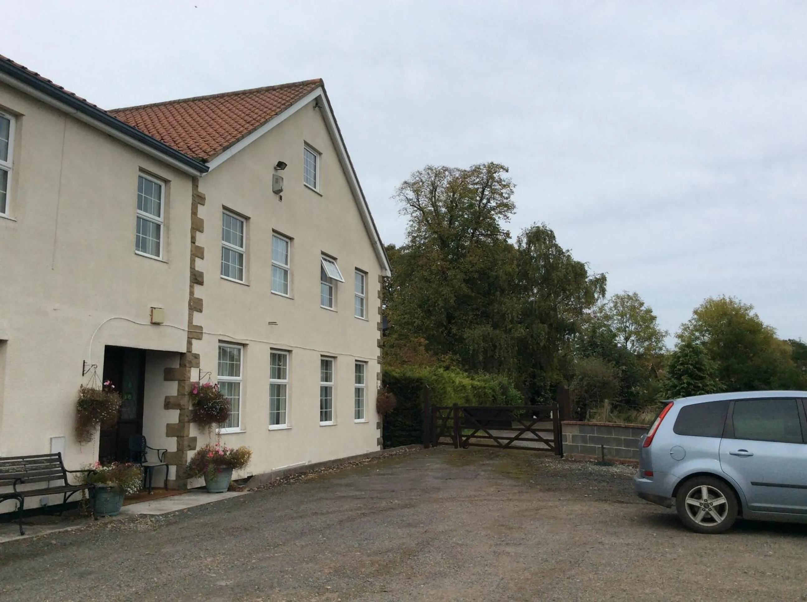 Property building in Mill Farm B&B