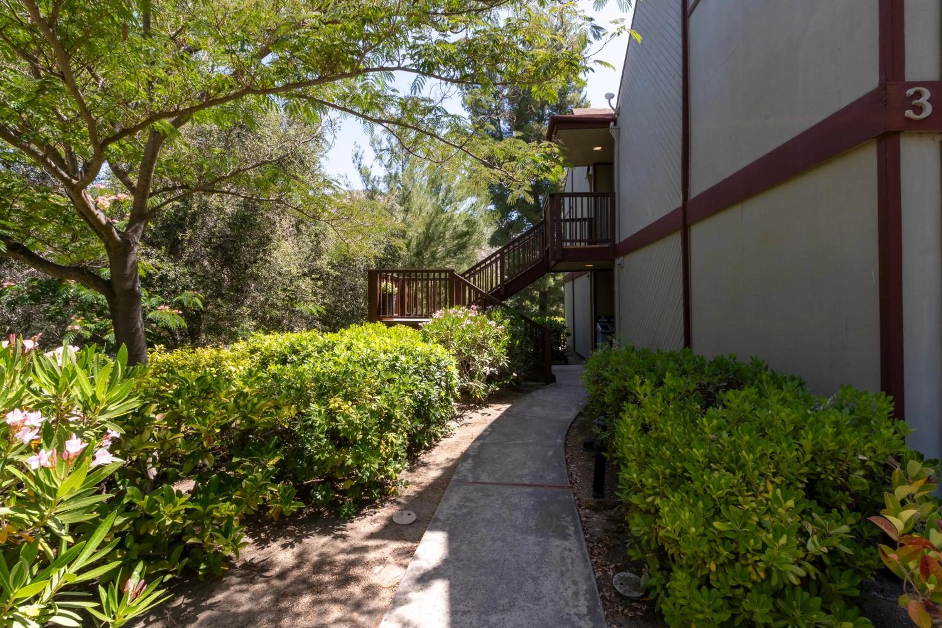 Property building in San Diego Country Estates