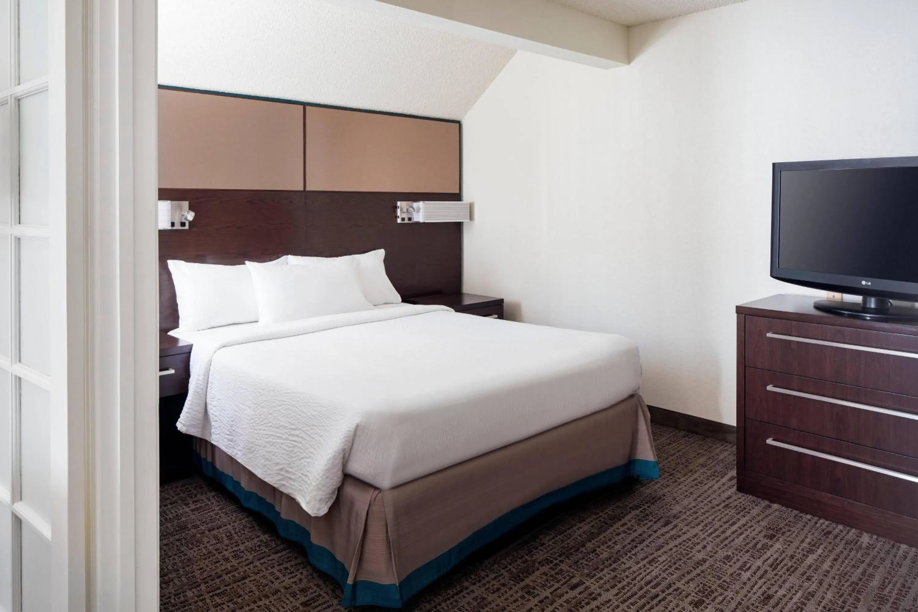 Bedroom, Bed in Residence Inn Los Angeles Torrance/Redondo Beach