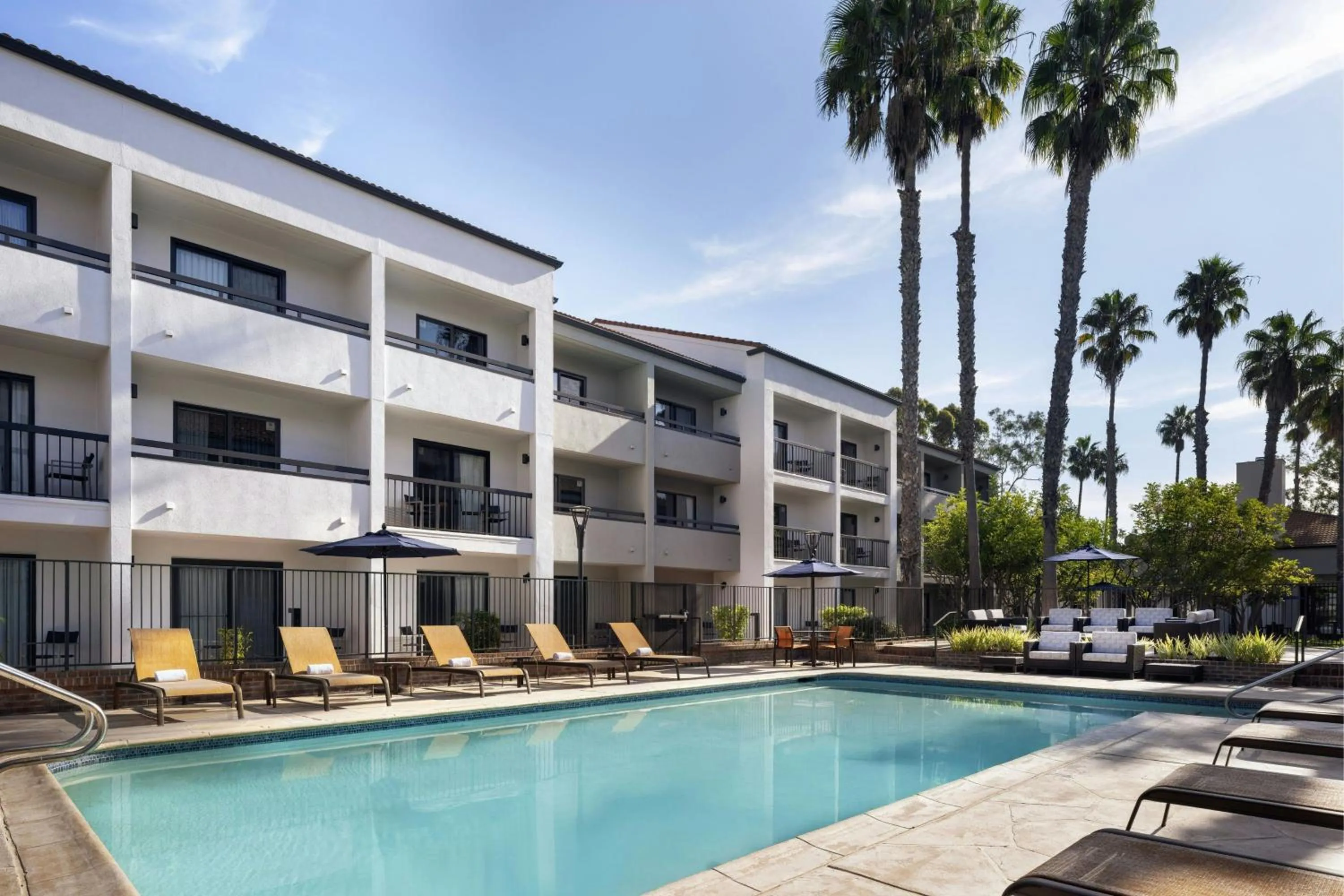 Swimming pool in Courtyard Los Angeles Torrance/Palos Verdes