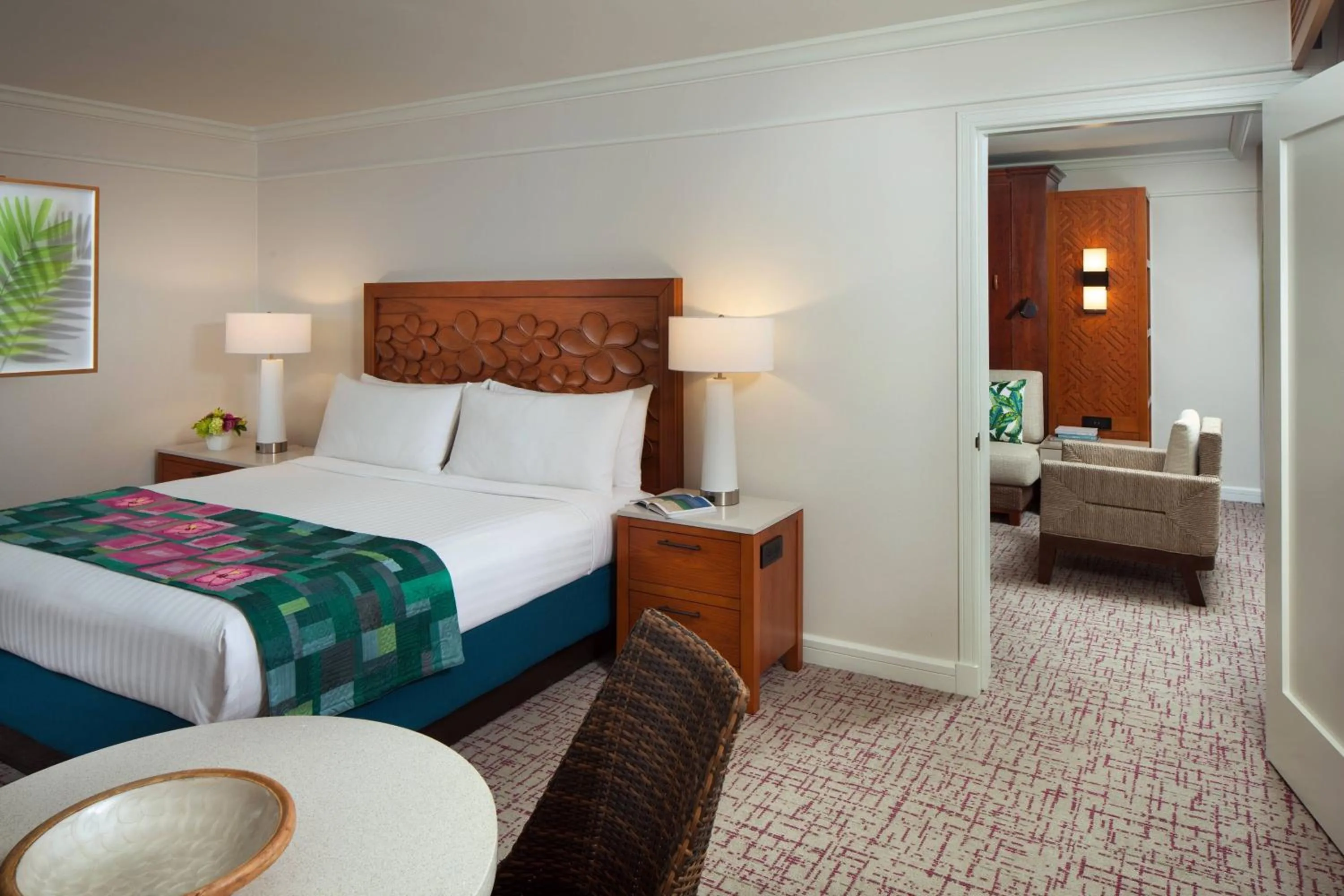 Bedroom, Bed in Marriott's Kaua'i Beach Club