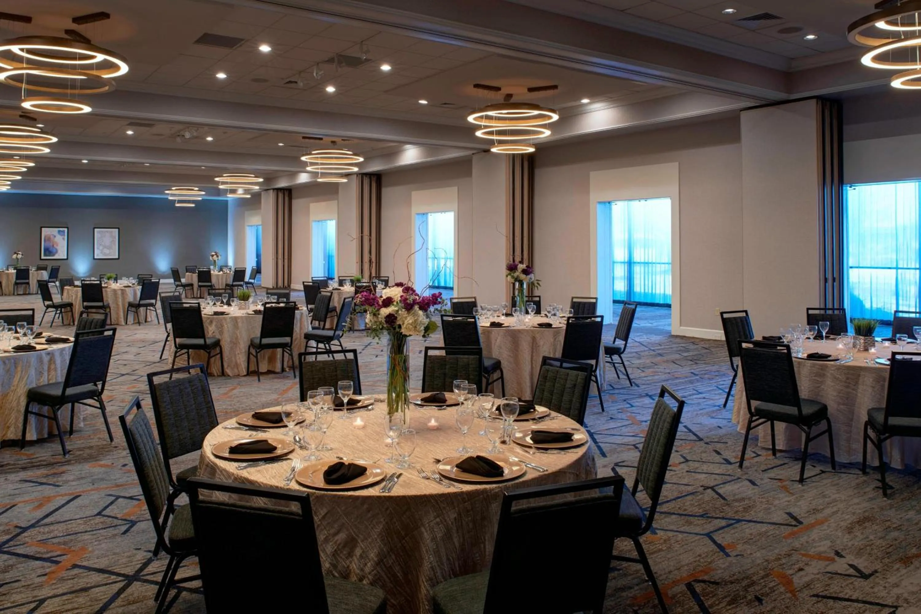 Meeting/conference room in Kansas City Airport Marriott