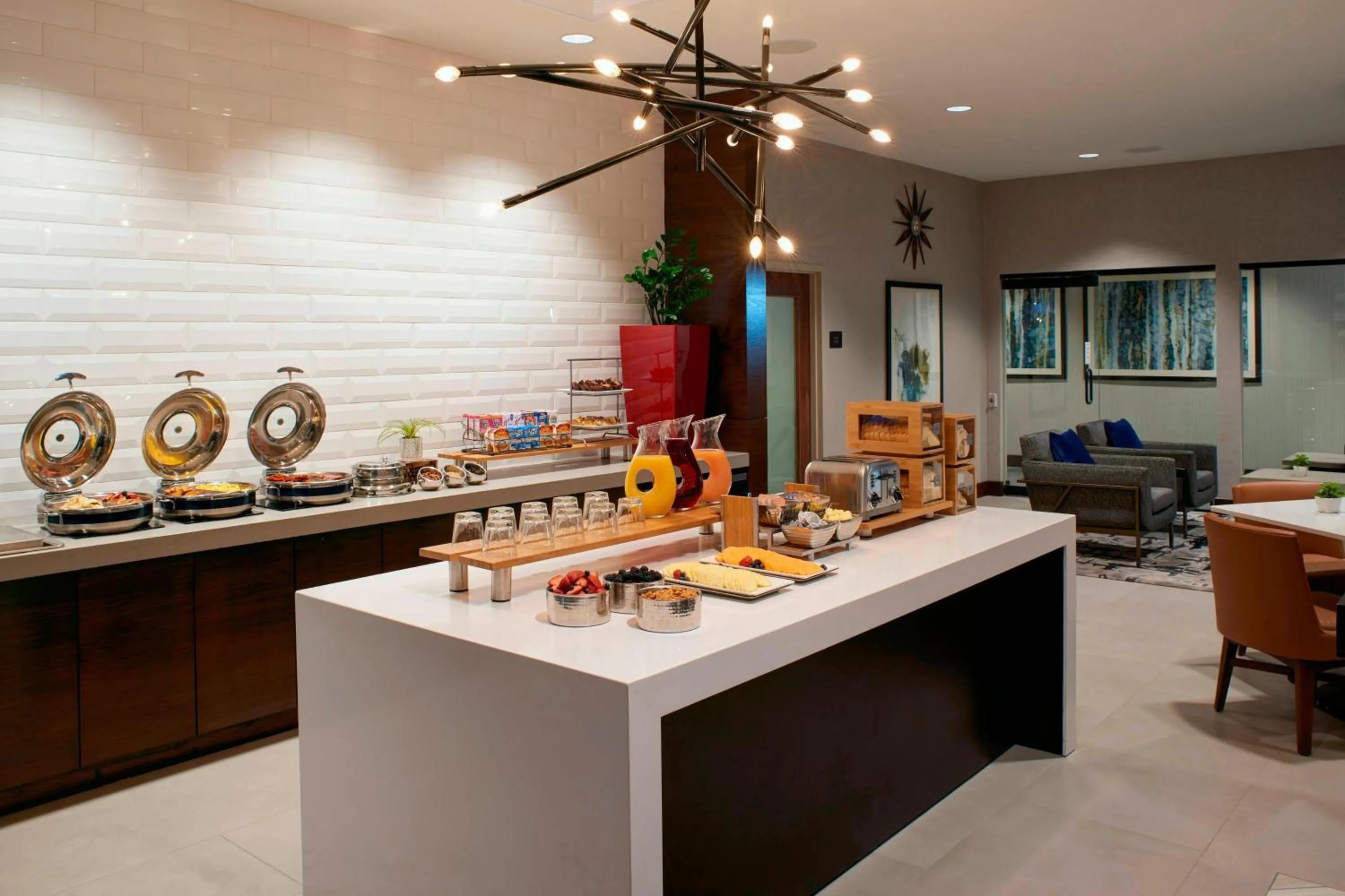 Breakfast in Kansas City Airport Marriott