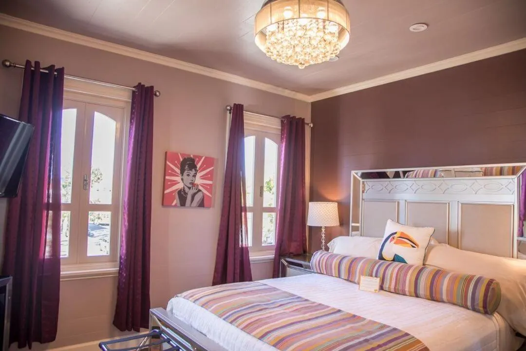 Bed in The Fred - Adults only Hotel