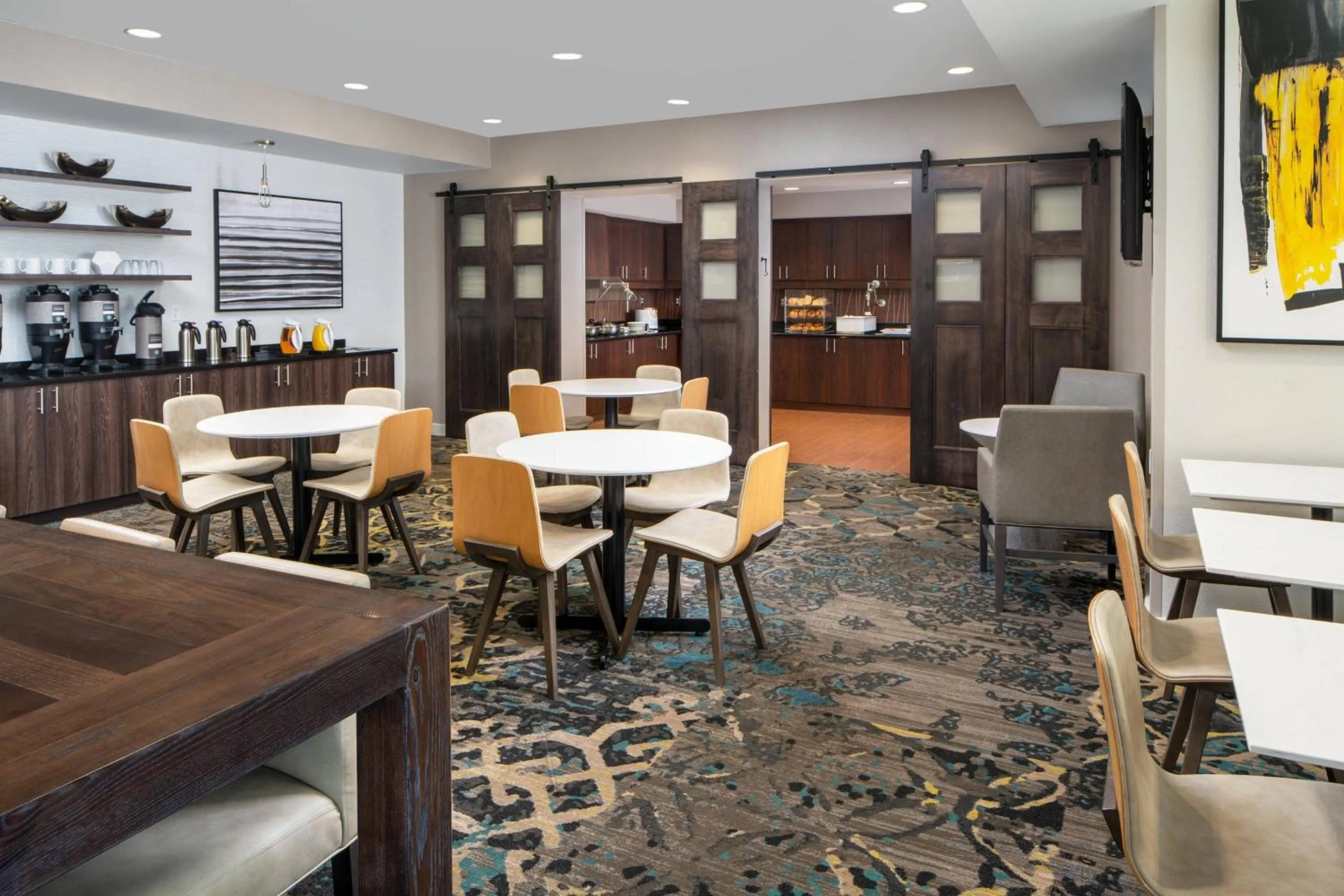 Breakfast in Residence Inn by Marriott Covington Northshore