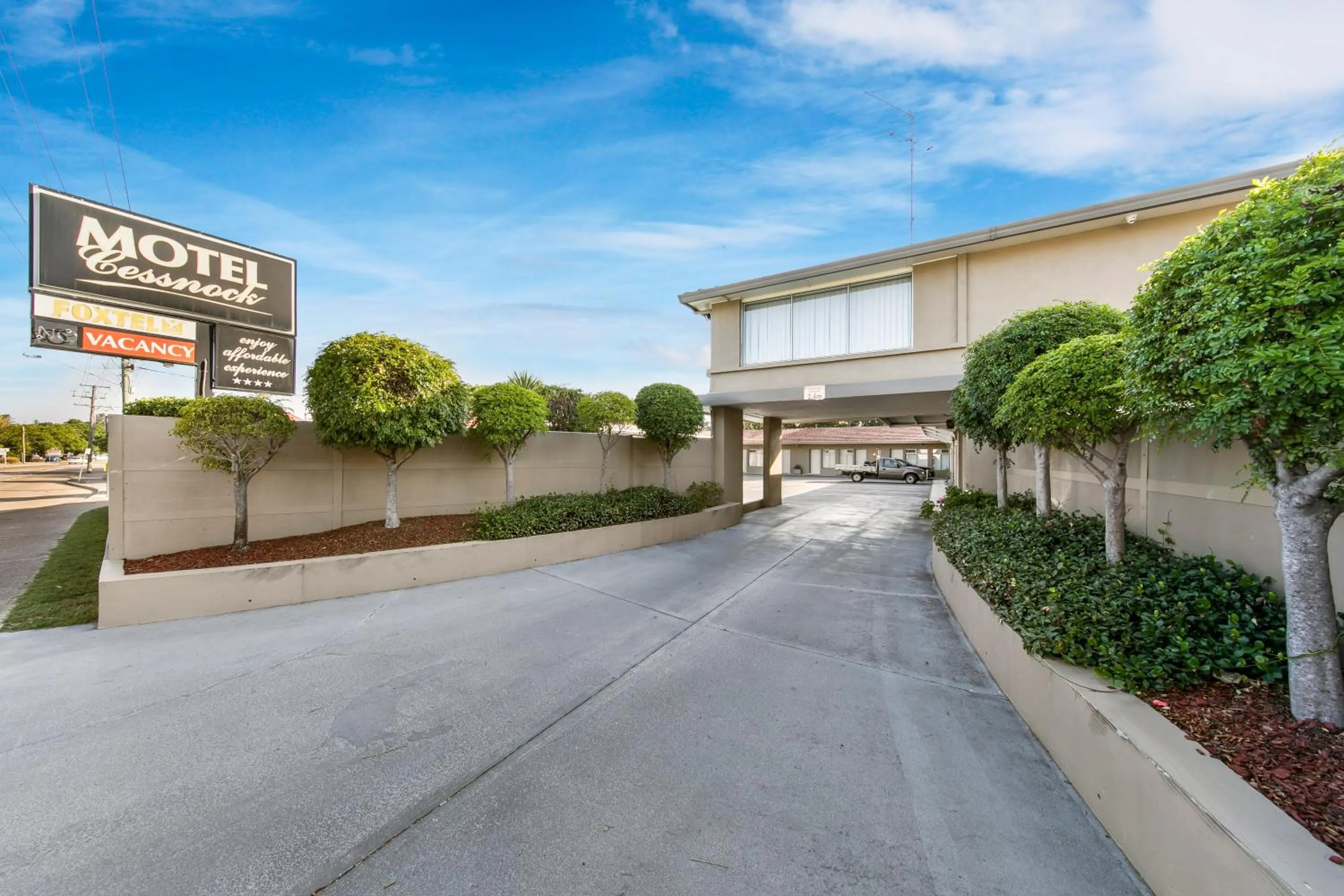 Property building in Cessnock Motel