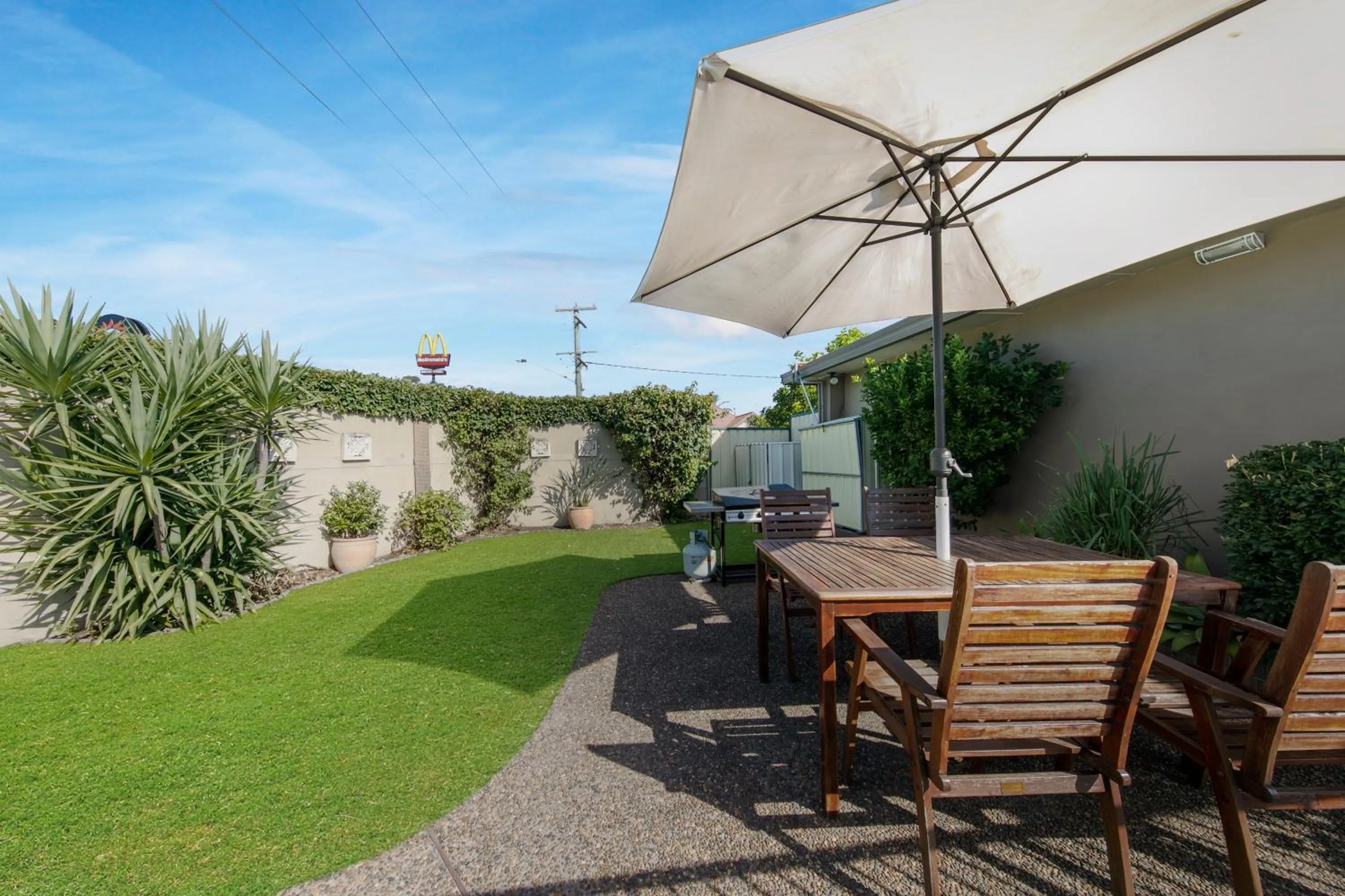 Garden in Cessnock Motel