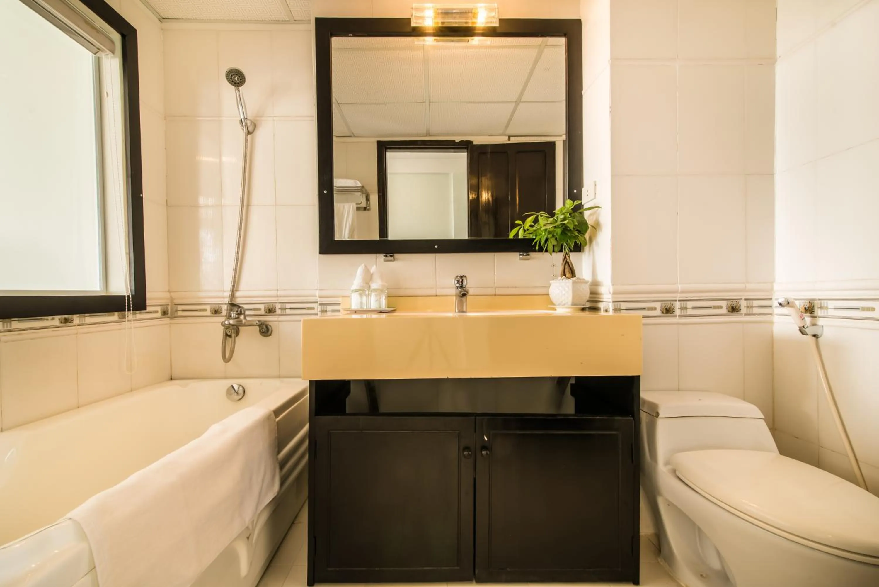 Toilet in The Sunriver Boutique Hotel Hue